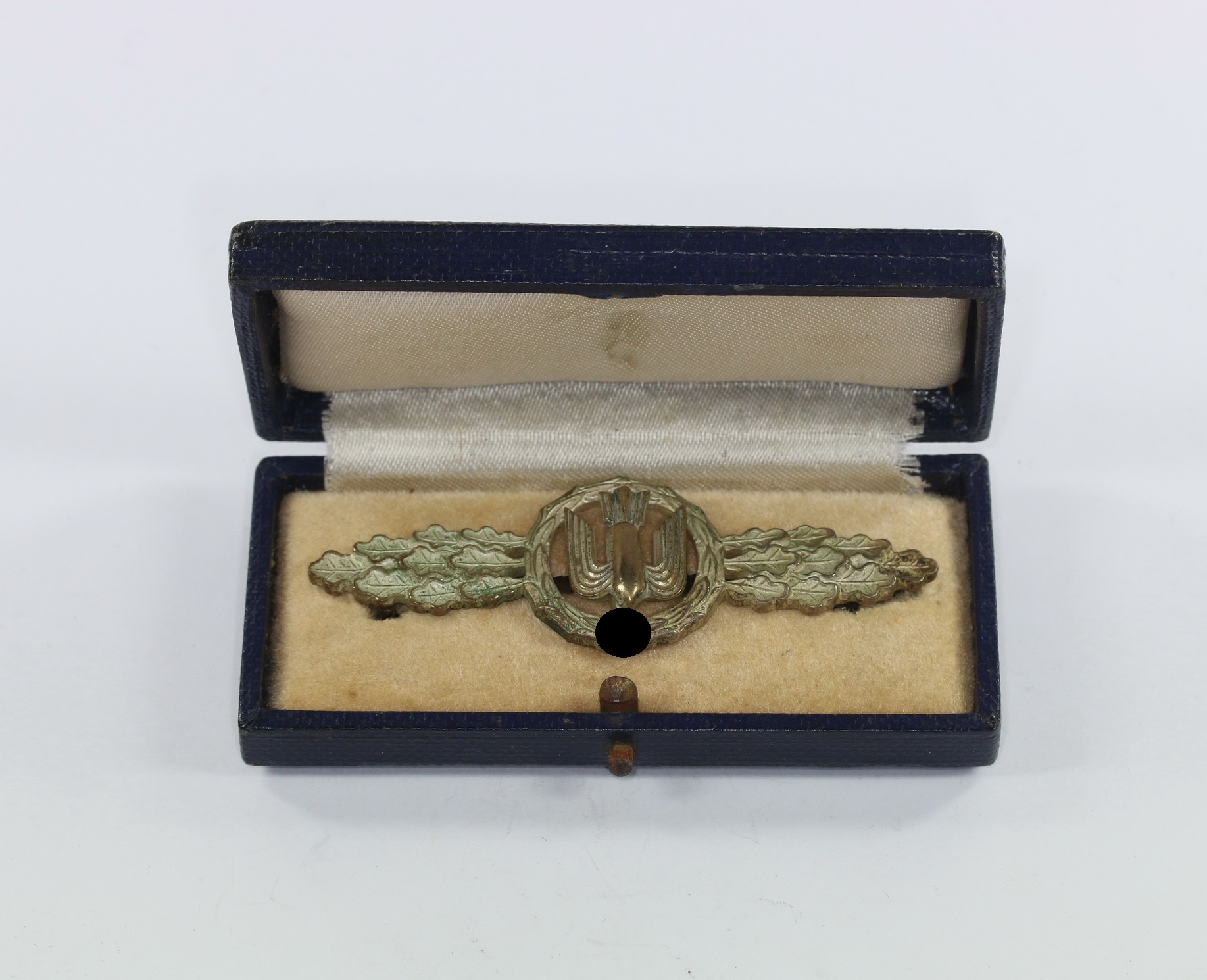 Frontflugspange für Kampfflieger in Silber, Hst. R.S.S., im Etui – Bild 1