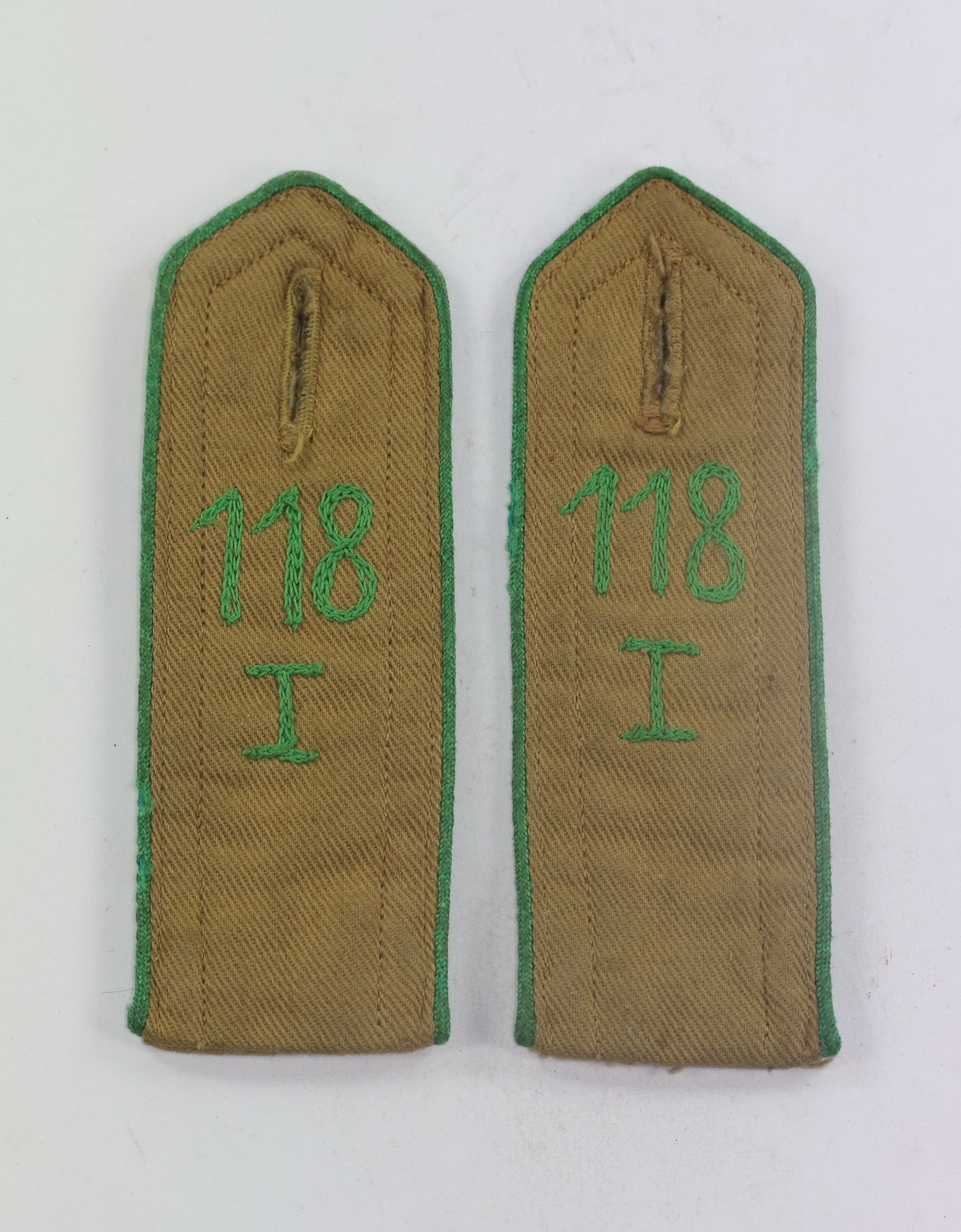 Hitlerjugend (HJ), Paar Schulterklappen Bann 118 (Gebiet 9, Westfalen, Paderborn) – Bild 1