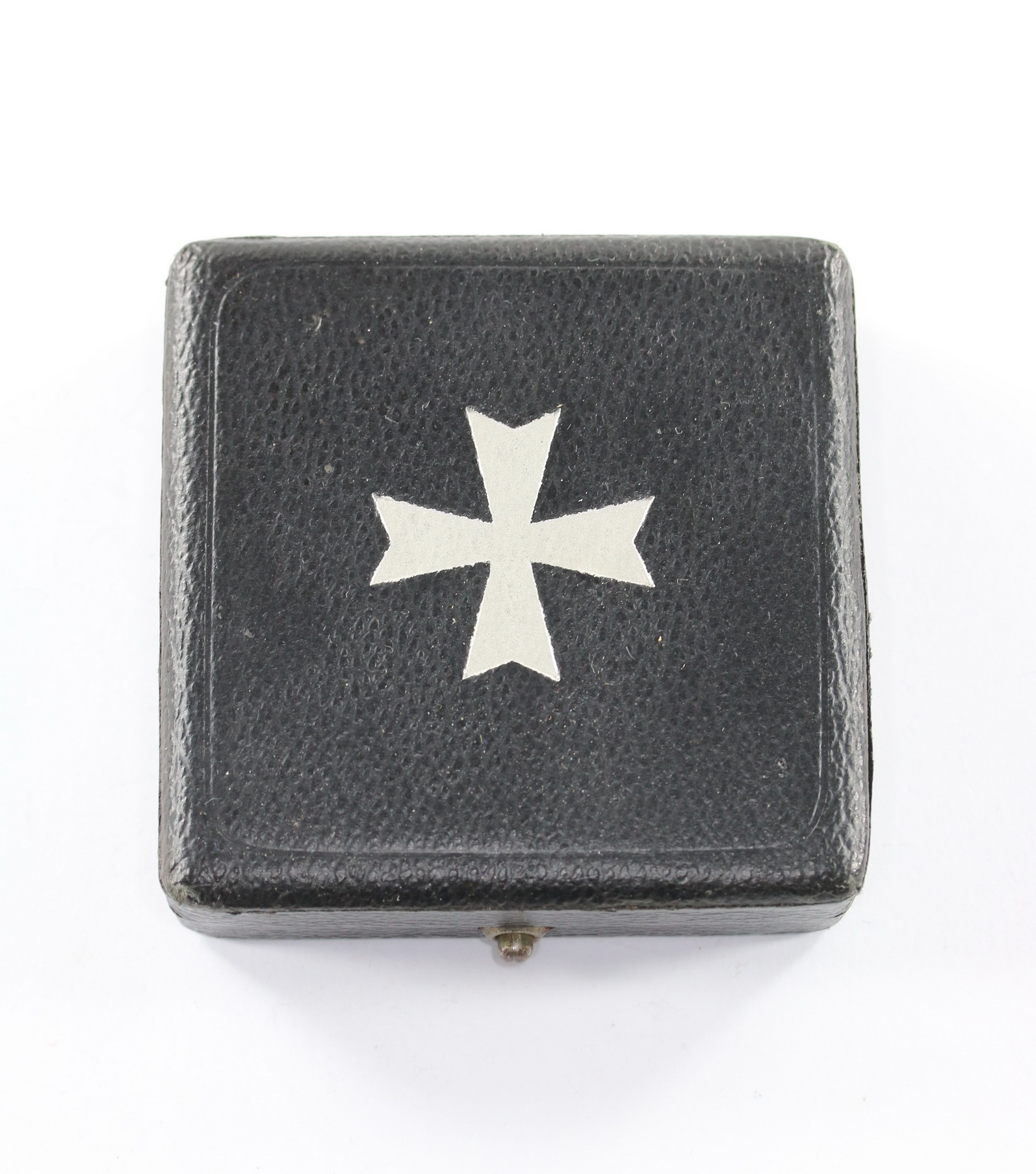 img_0559_bildgr_e_ndern_2 Etui Kriegsverdienstkreuz 1. Klasse – Bild 1