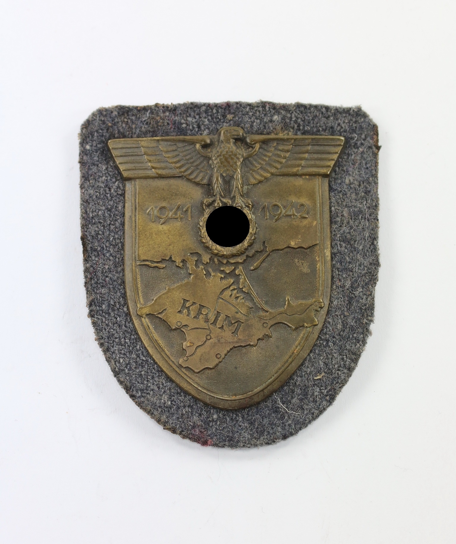 img_2124_bildgr_e_ndern_1 Krimschild auf Luftwaffen Stoff, Typ 3.7 – Bild 1