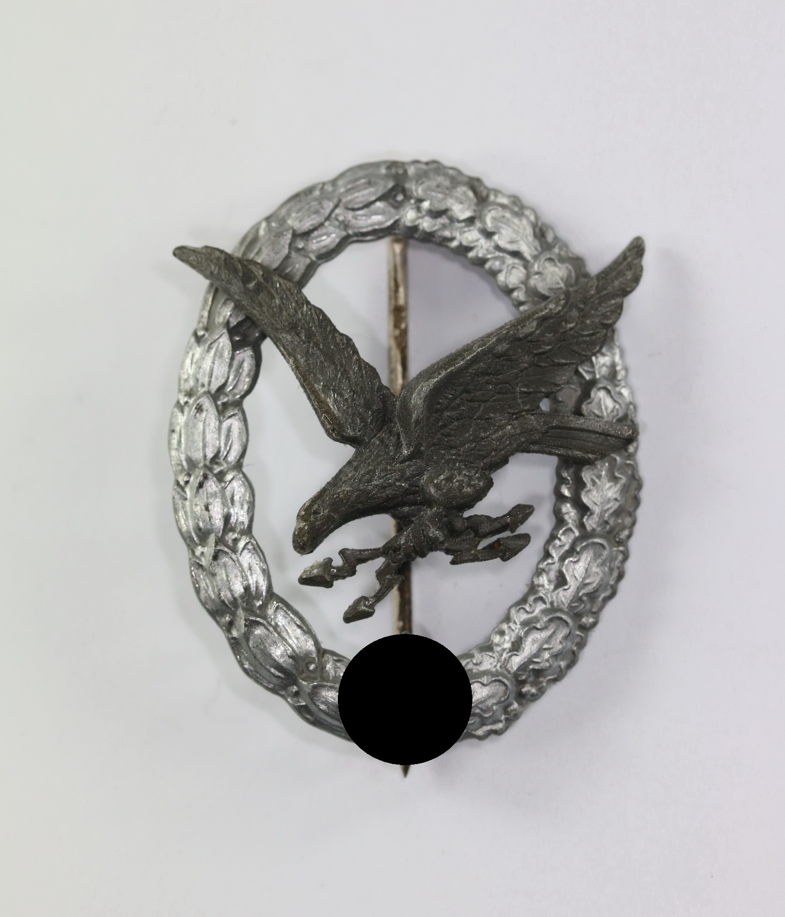 img_7397_bildgr_e_ndern_1_1 Fliegerschützenabzeichen der Luftwaffe mit Blitzbündel, Hst. A – Bild 1