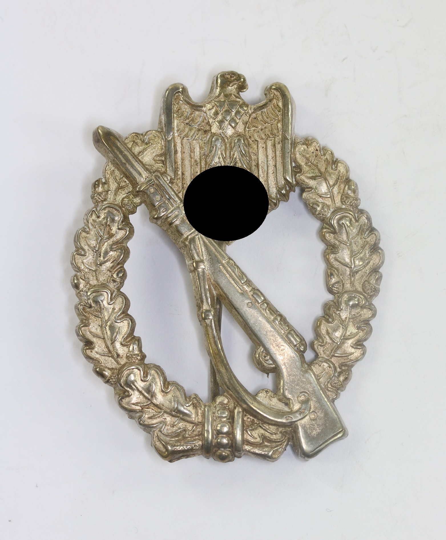 Infanterie Sturmabzeichen in Silber, Wilhelm Deumer, Lüdenscheid (Buntmetall) – Bild 1