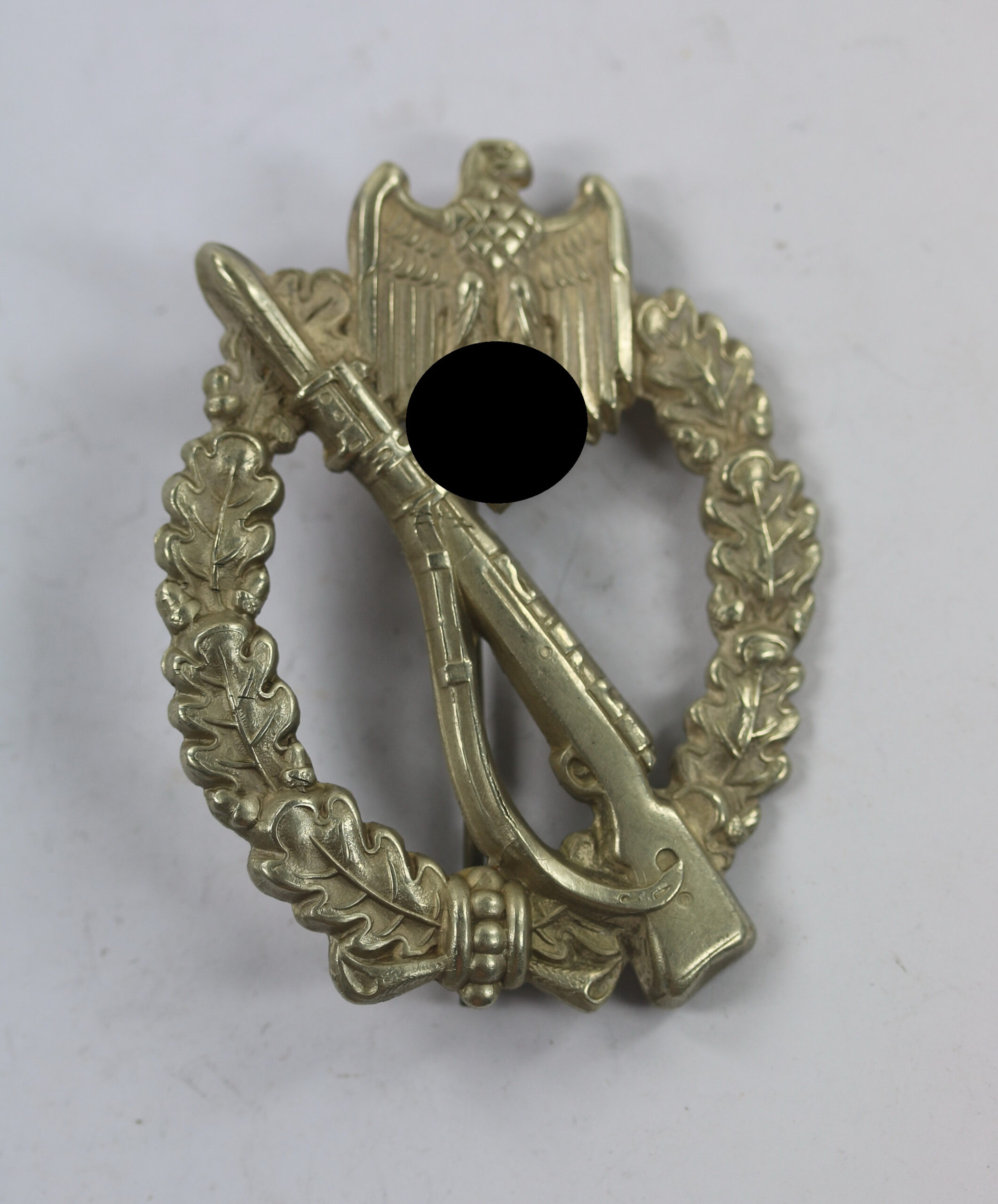 Infanterie-Sturmabzeichen in Silber, C.E. Juncker, Berlin, Neusilber "Porsche" – Bild 1