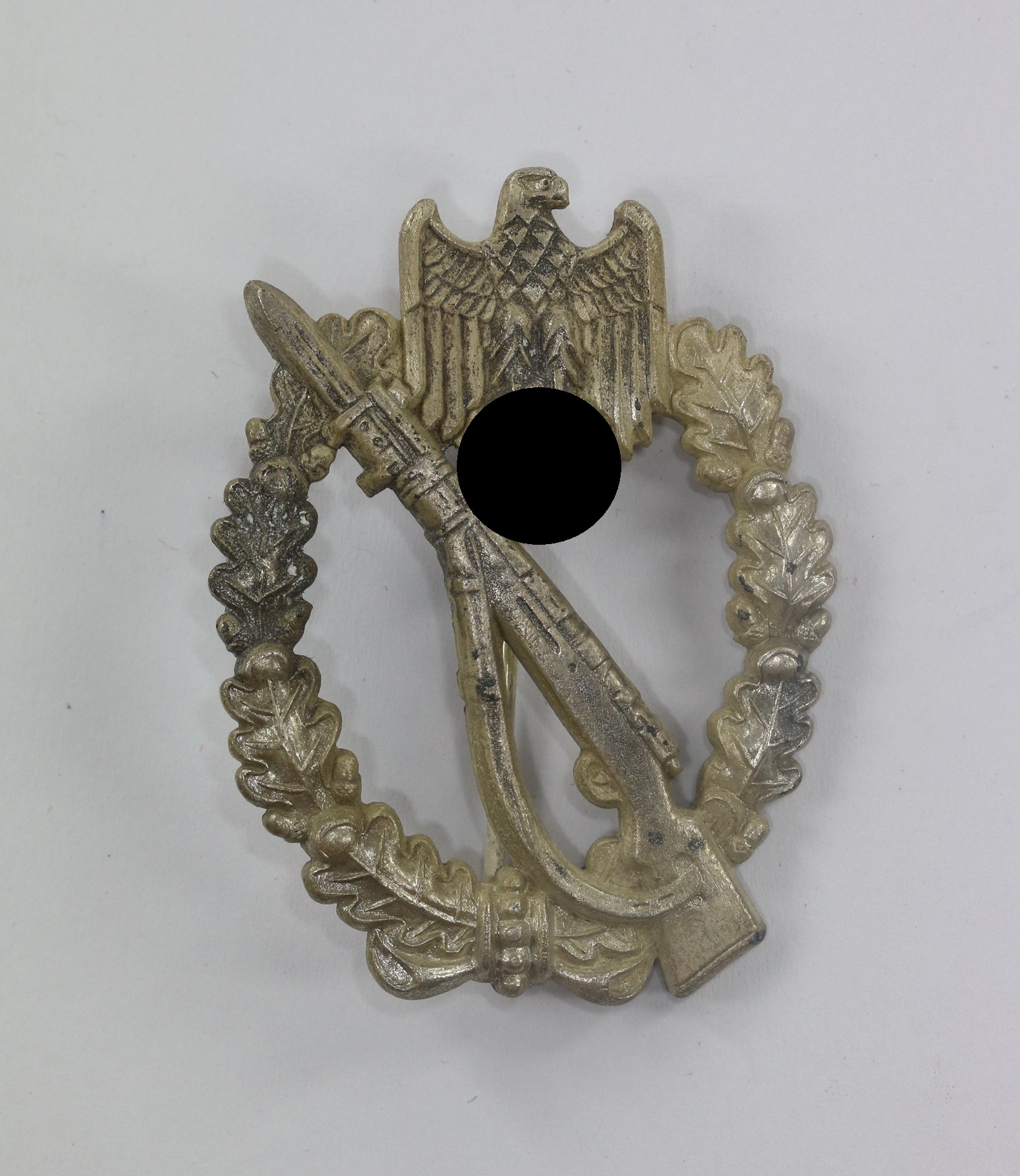 Infanterie-Sturmabzeichen in Silber, Hst. W.R.42 (Werner Redo, Saarlautern) – Bild 1