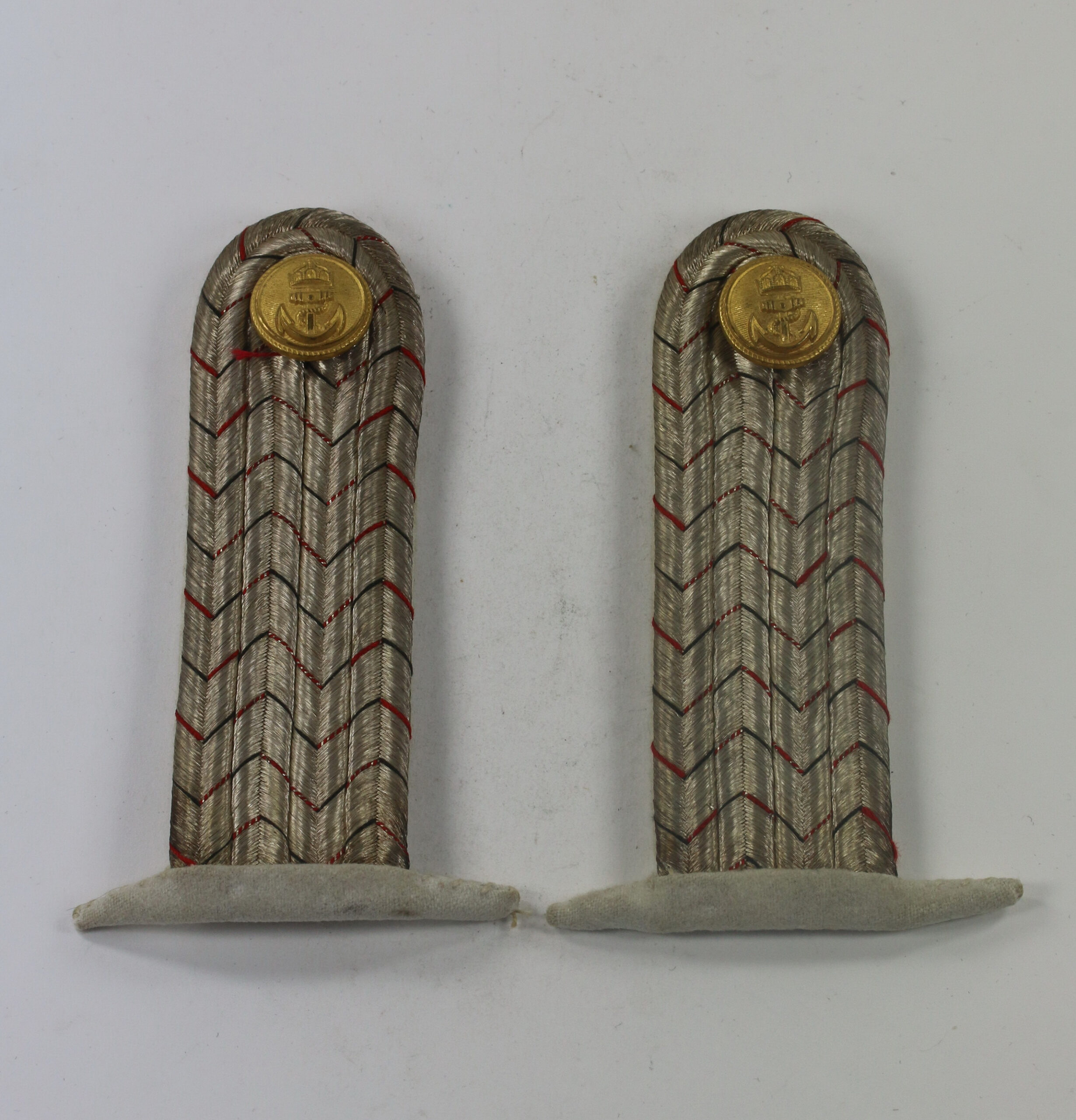 Kaiserliche Marine, Paar Schulterklappen für einen Leutnant zur See – Bild 1
