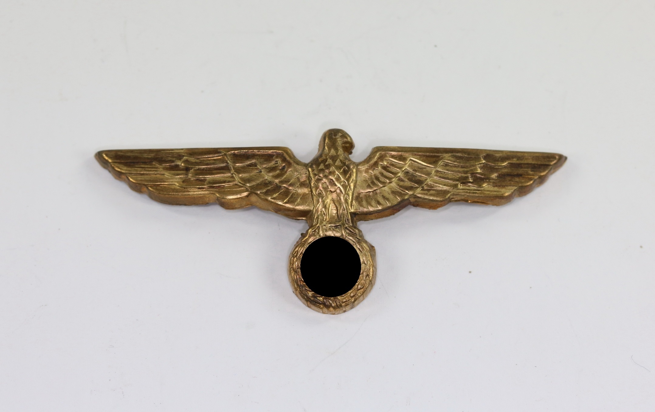 Kriegsmarine, Adler für die Schirmmütze der Offiziere – Bild 1