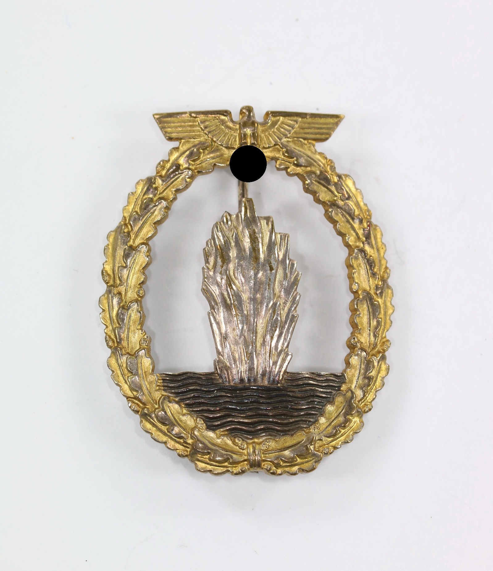 kriegsmarine_minensucher_wilhelm_deumer_buntmetall_1__1 Minensucher, Wilhelm Deumer, Buntmetall – Bild 1