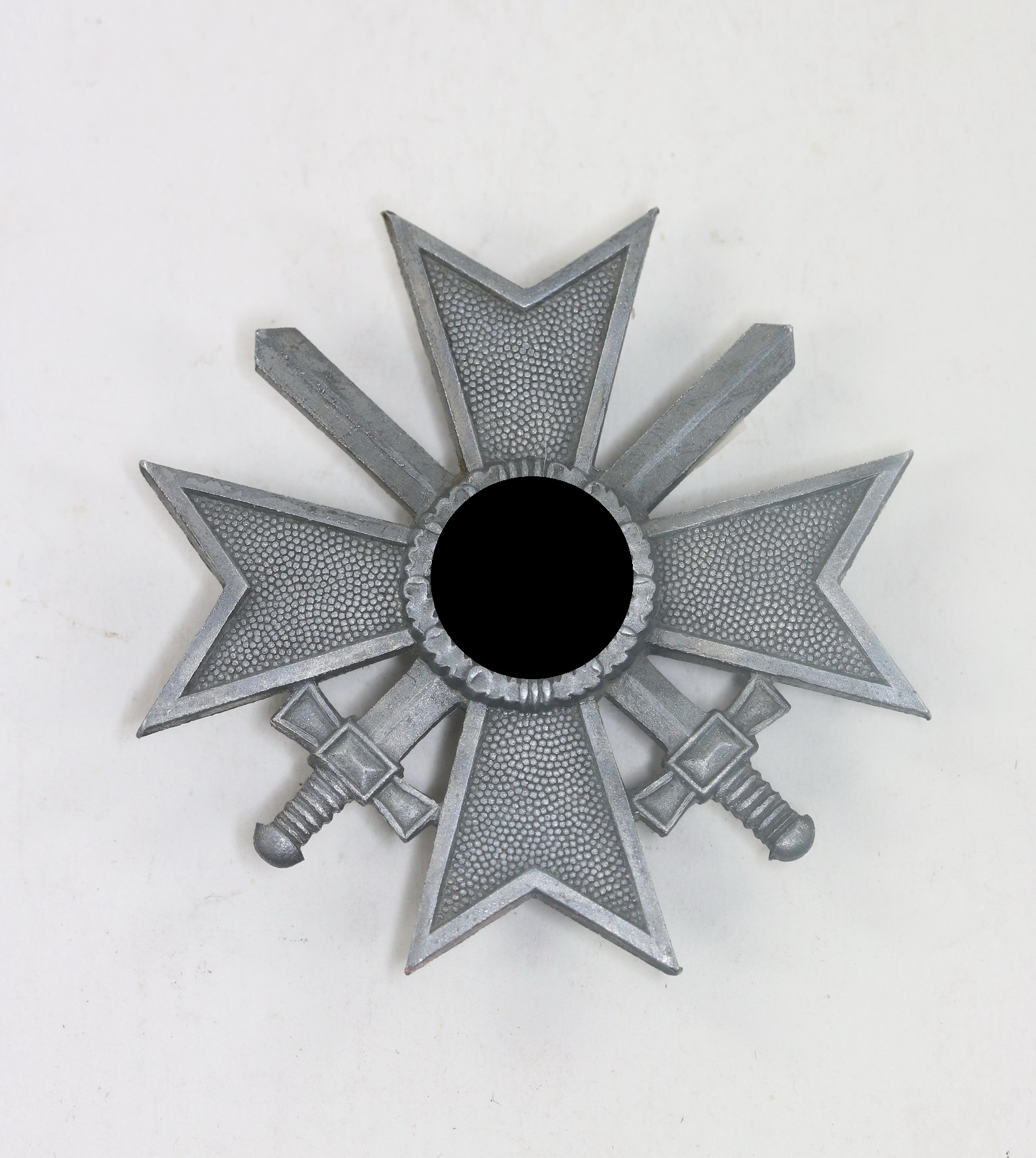 Kriegsverdienstkreuz 1. Klasse mit Schwertern, Hst. 4 (Steinhauer & Lück, Lüdenscheid) – Bild 1