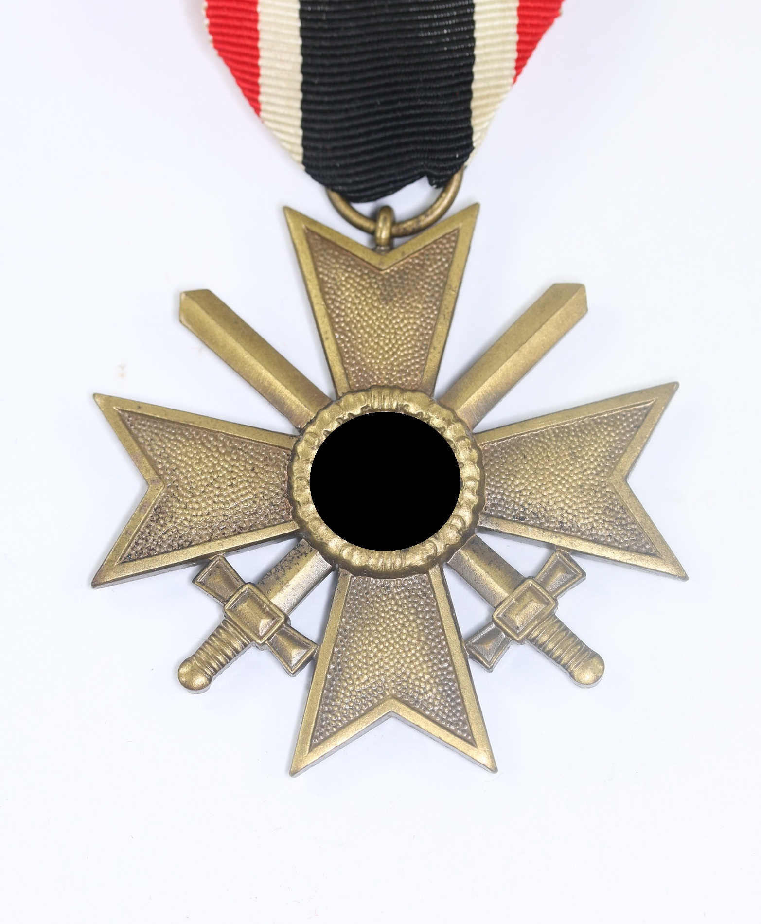  Kriegsverdienstkreuz 2. Klasse mit Schwertern, Hst. 6. (Fritz Zimmermann, Stuttgart) – Bild 1