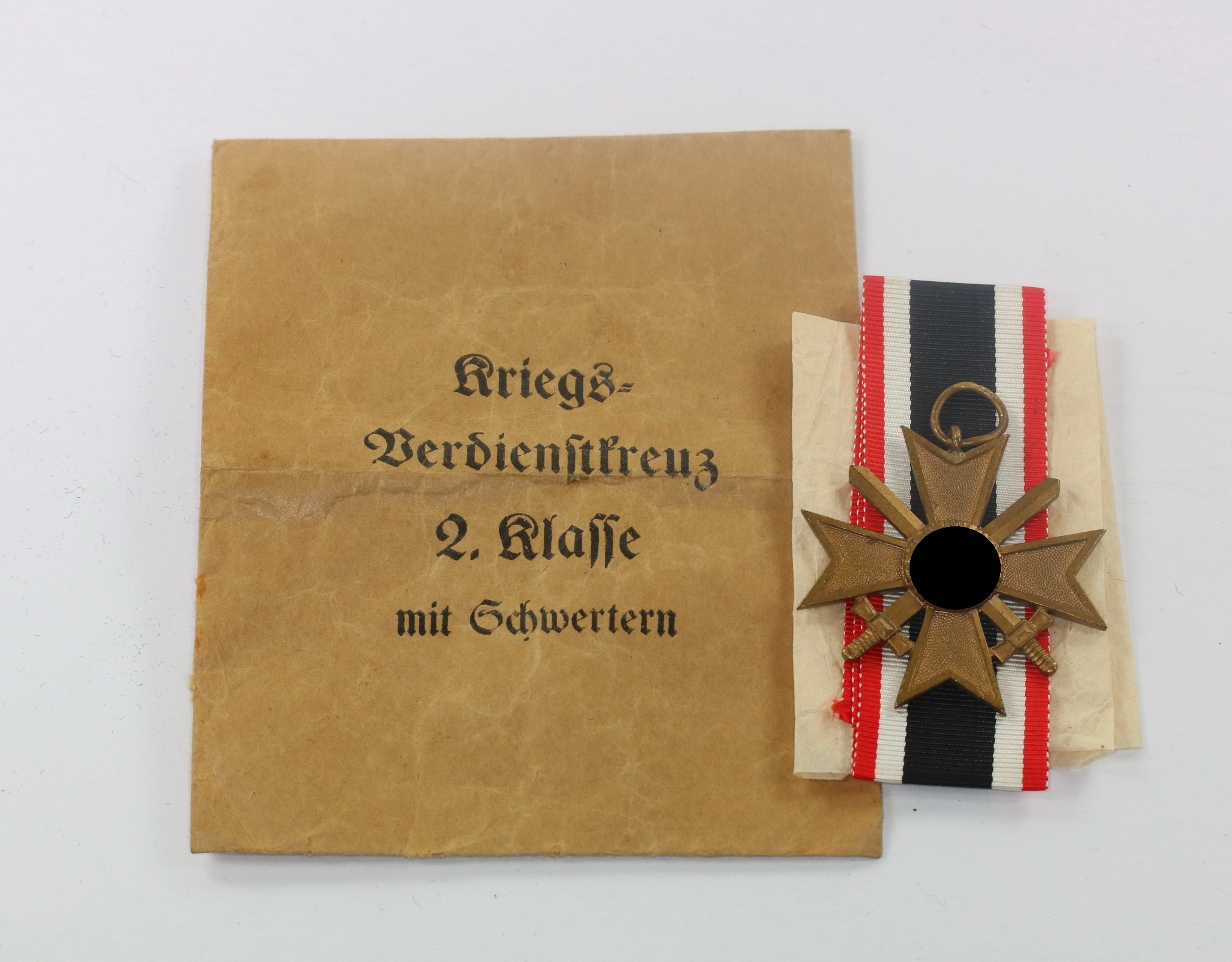 Kriegsverdienstkreuz 2. Klasse mit Schwertern, in großer Verleihungstüte, Steinhauer & Lück Lüdenscheid – Bild 1