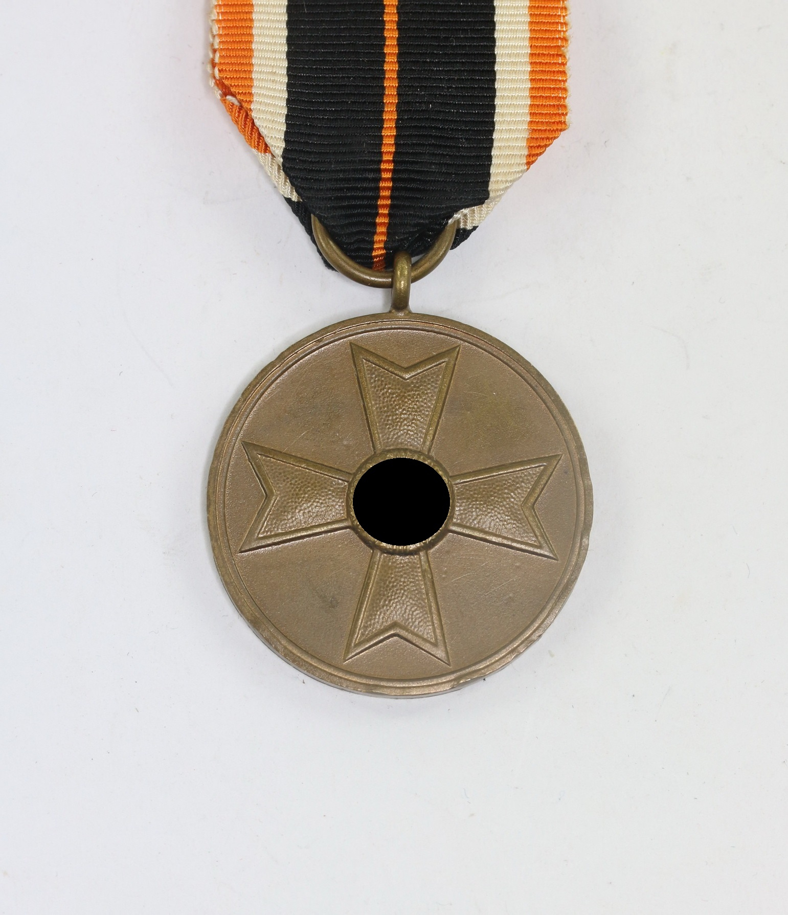 kriegsverdienstmedaille_f_r_kriegsverdienst_1939_oranges_band_1__4 Kriegsverdienstmedaille, "Für Kriegsverdienst 1939", oranges Band – Bild 1