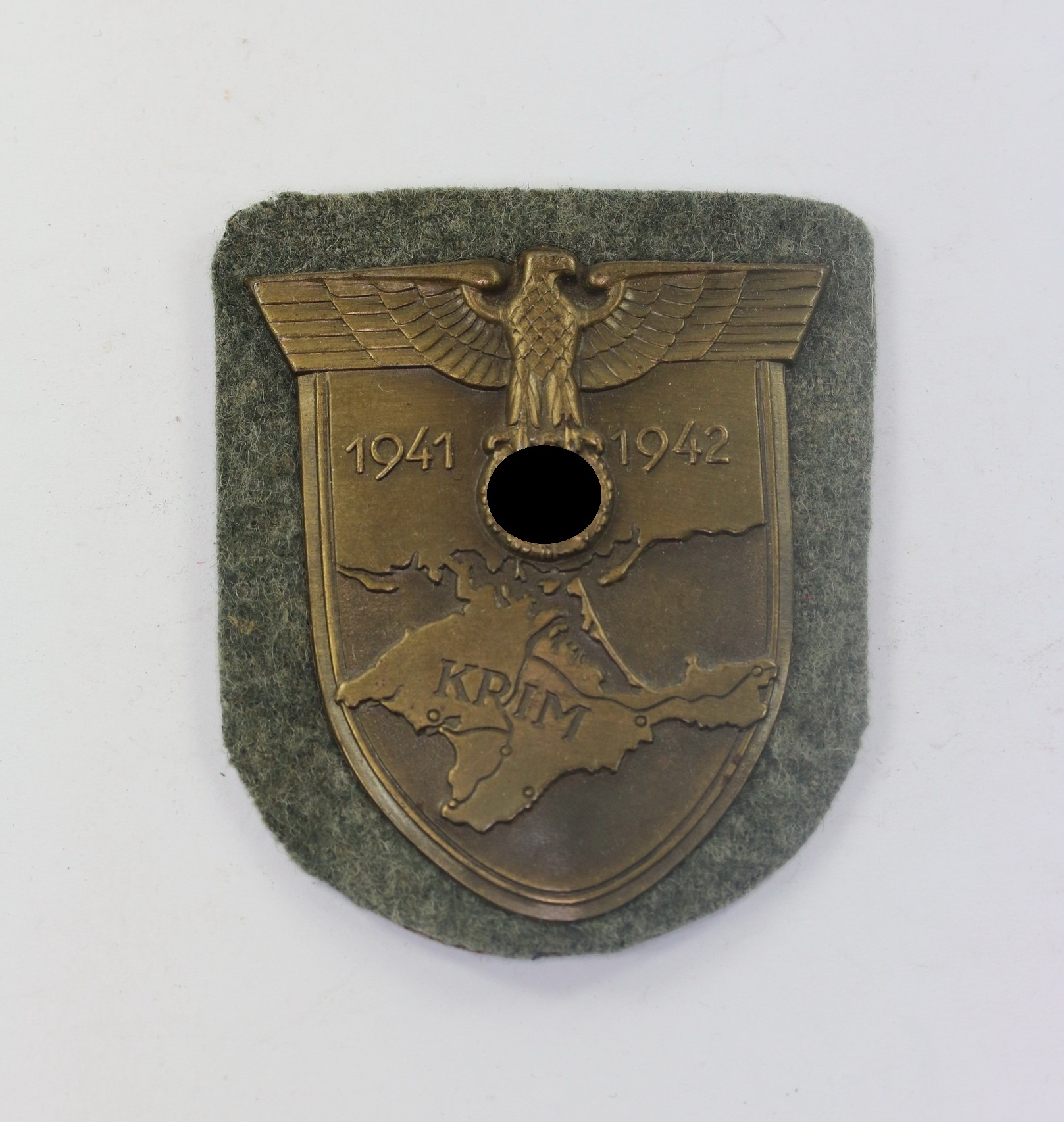  Krimschild auf Heeresstoff, Friedrich Orth, Wien (f.o.) – Bild 1