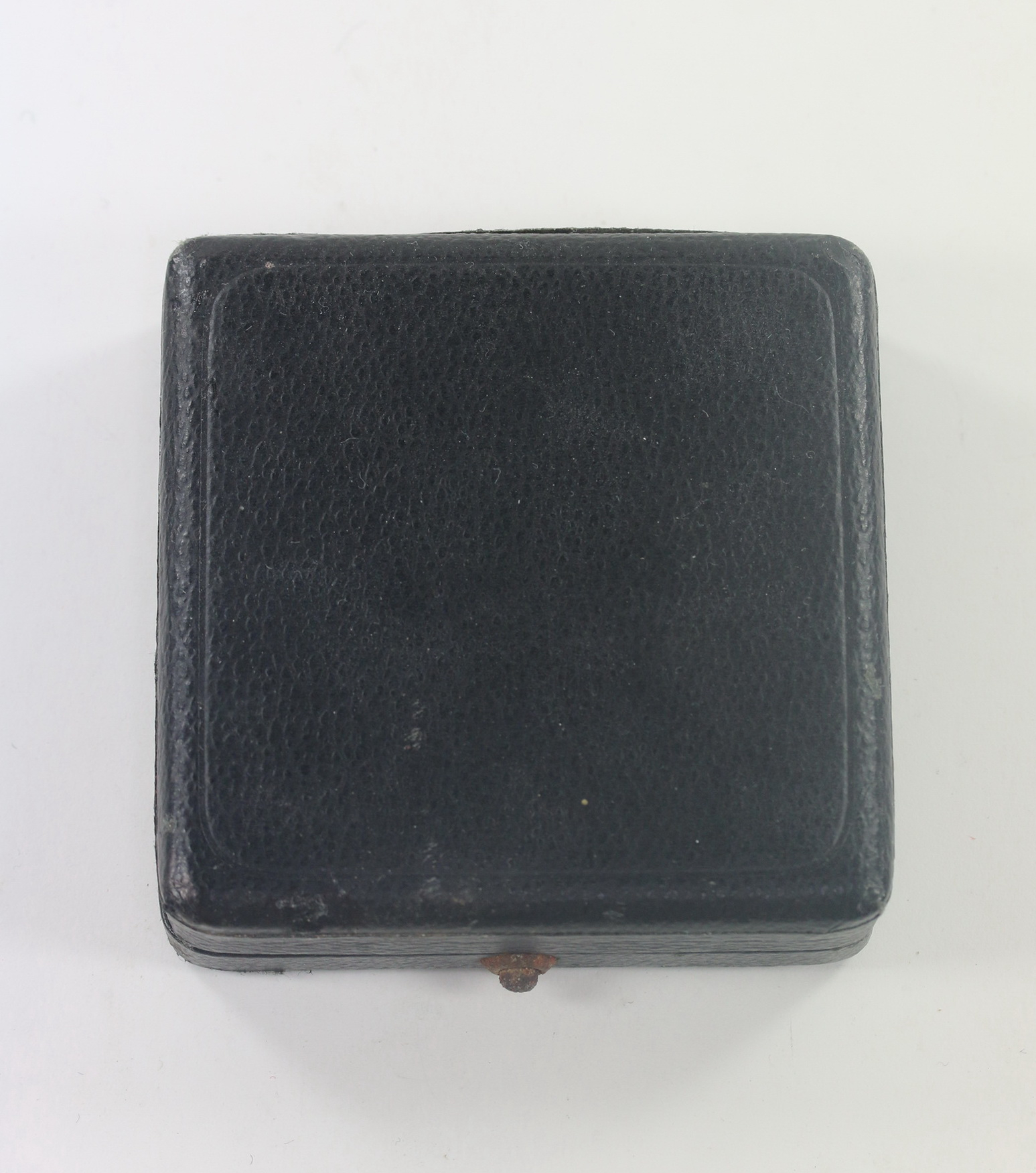 ldo_etui_eisernes_kreuz_1 LDO Etui Eisernes Kreuz 1. Klasse 1939 an Schraubscheibe – Bild 1
