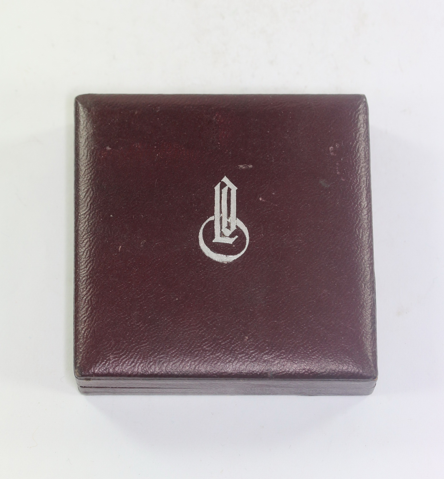 ldo_etui_verwundetenabzeichen_in_silber_1__1 LDO Etui Verwundetenabzeichen in Silber – Bild 1