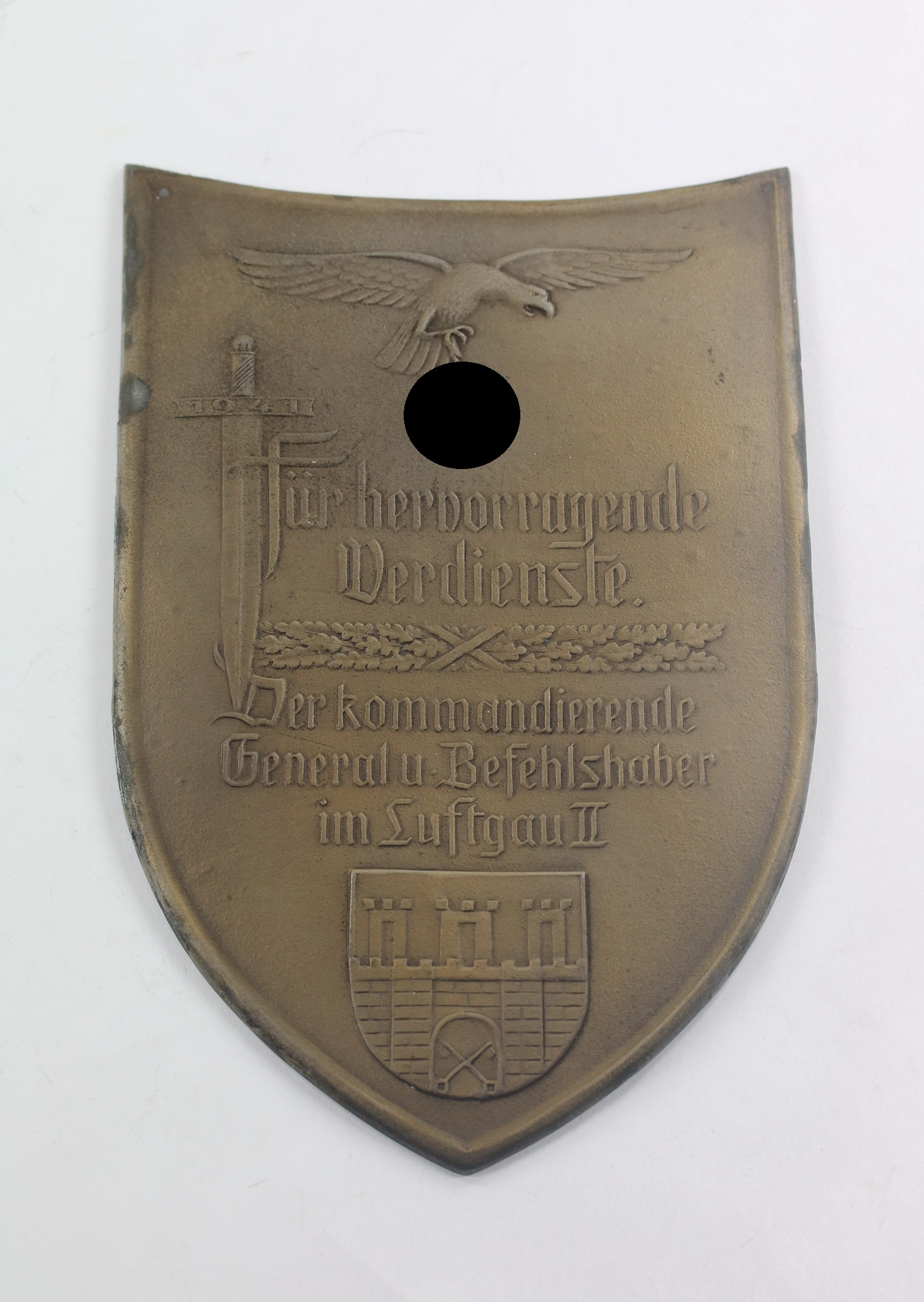 luftwaffe_ehrenschild__f_r_hervorragende_verdienste_der_kommandierende_general_und Luftwaffe Ehrenschild - Für hervorragende Verdienste der kommandierende General und. Befehlshaber im Luftgau II – Bild 1