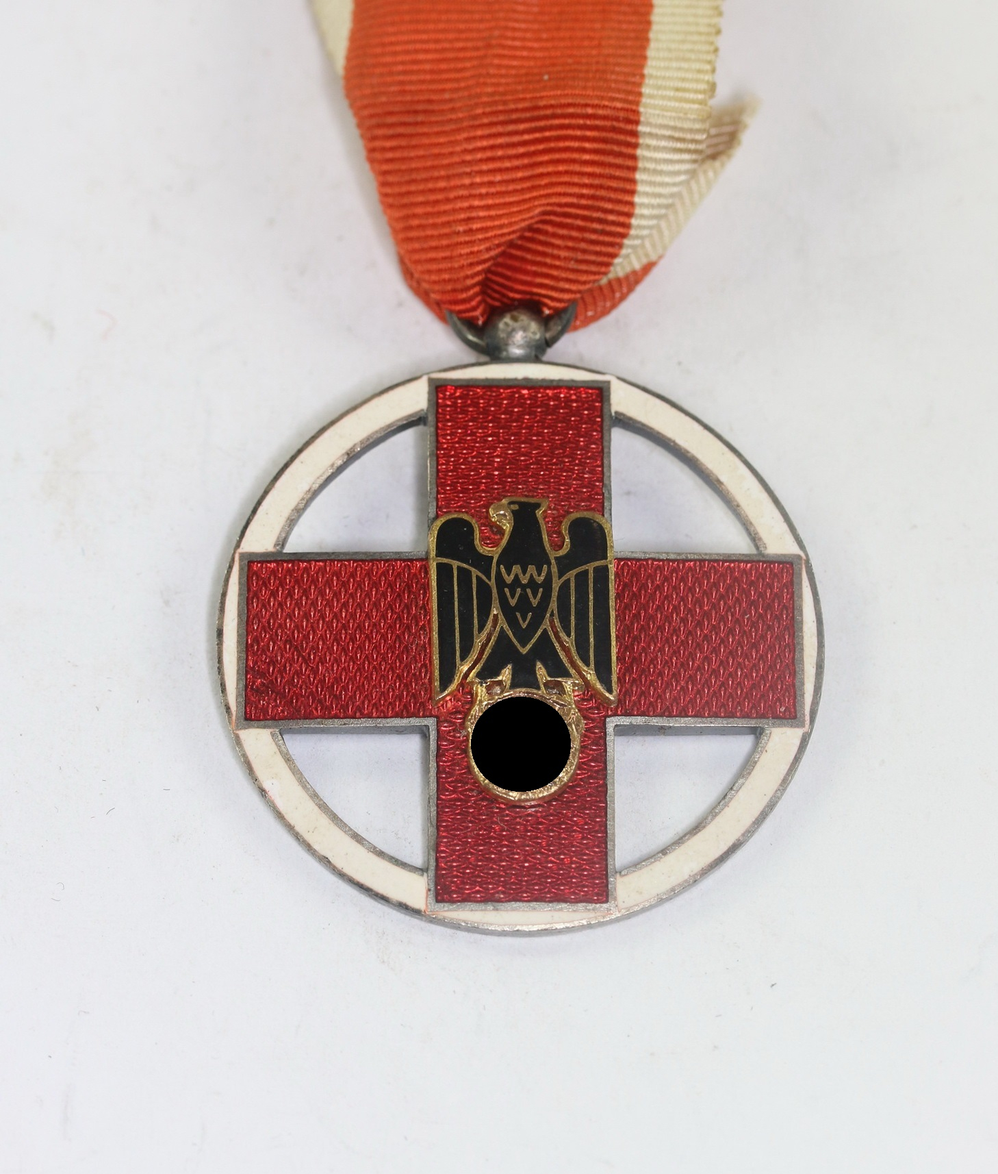 Medaille des Deutschen Roten Kreuzes 1937, Für Verdienste um das Deutsche Rote Kreuz – Bild 1