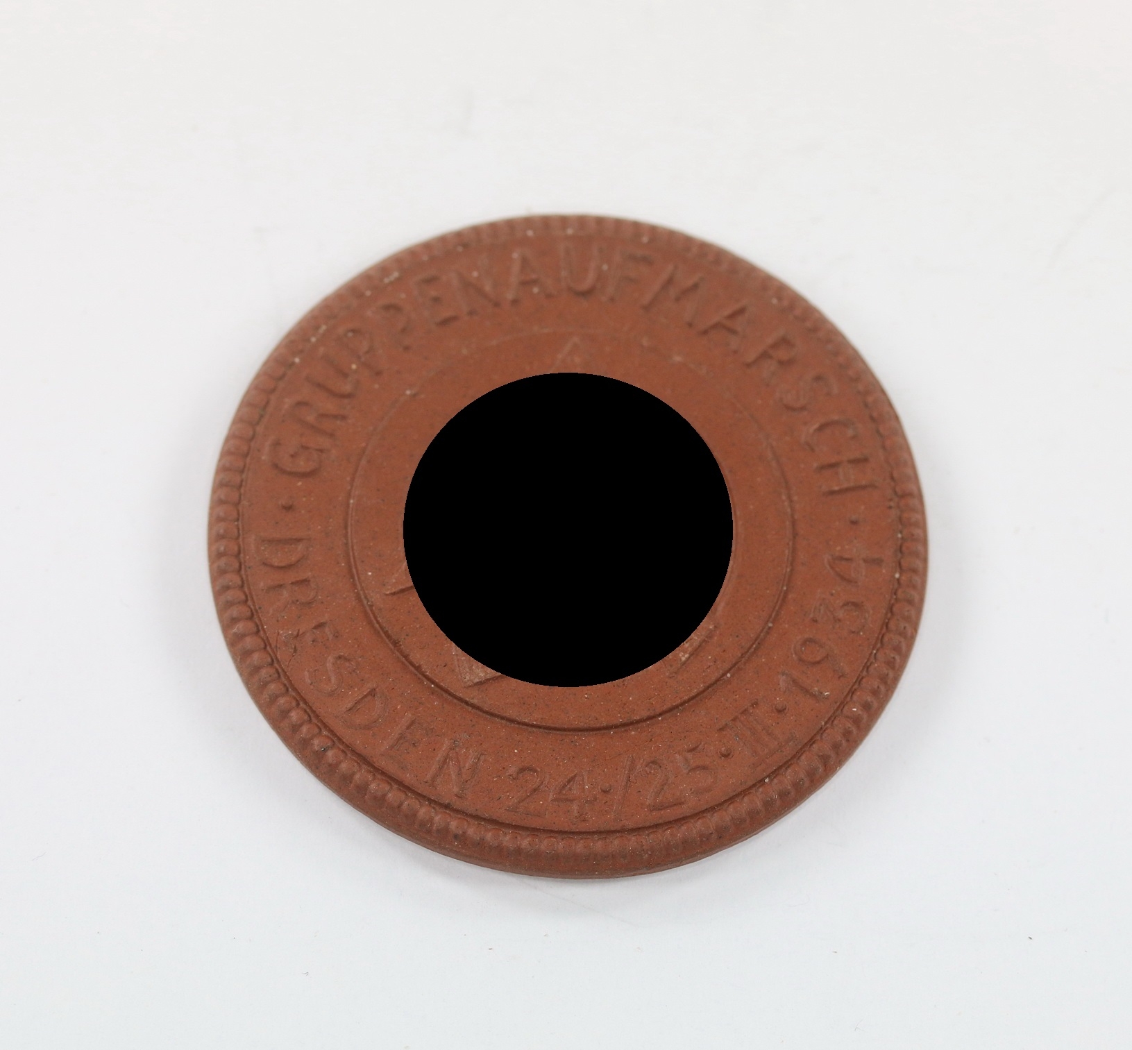  Meißen Plakette, Der SA Mann ist Revolutionär! Er ist stark in der Liebe und stark im Hass – Bild 1