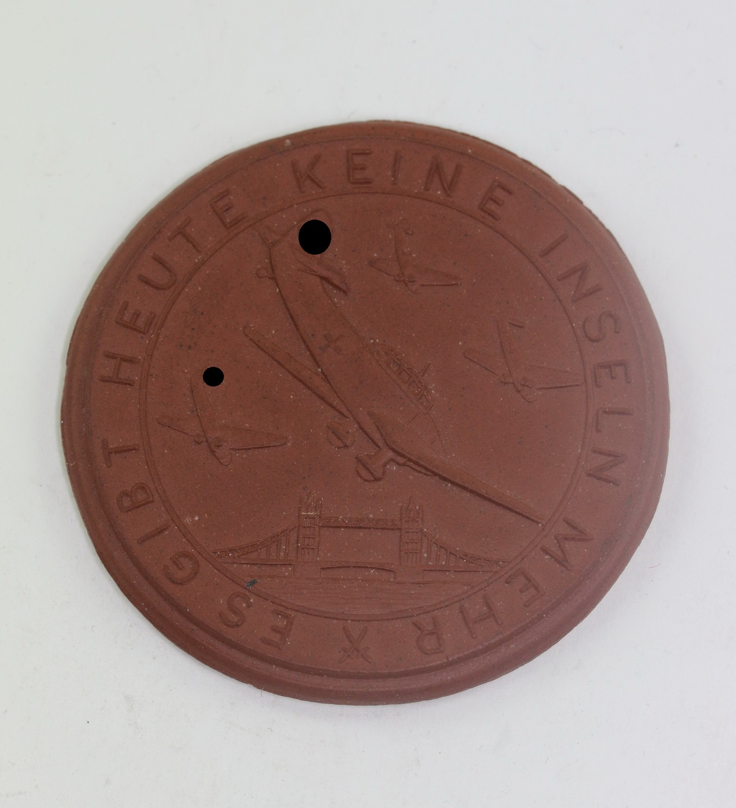 Meissen Plakette, Es gibt keine Inseln mehr - Der uns aufgezwungene Krieg muss zum gloreichsten Sieges Sieg der Deutschen Geschichte werden – Bild 1