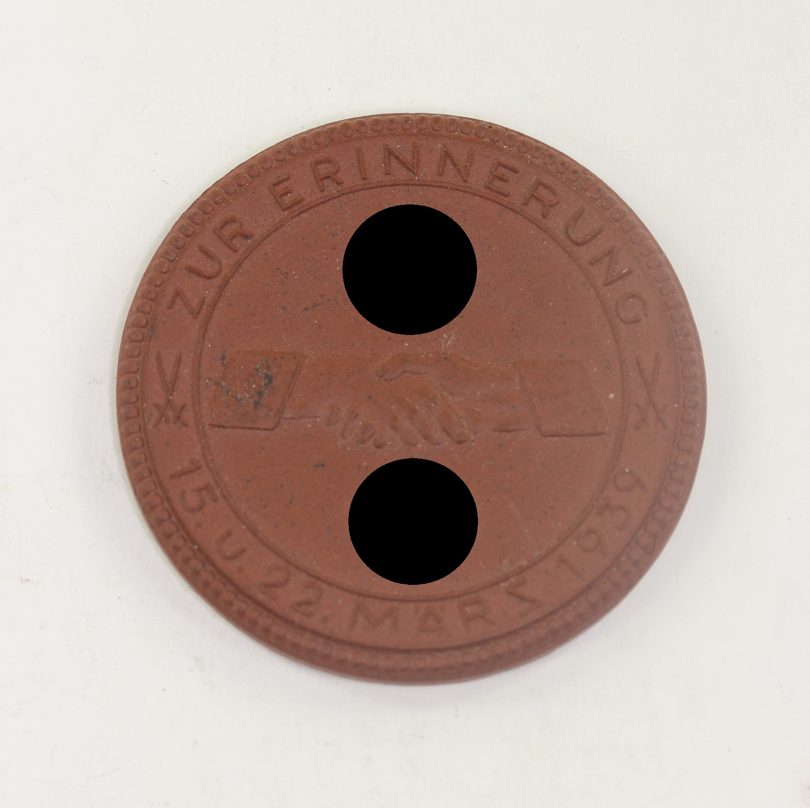 meissen_plakette_zur_erinnerung_15 Meissen Plakette, Zur Erinnerung 15. u. 22. März 1939 - Ein Volk ein Reich ein Führer – Bild 1