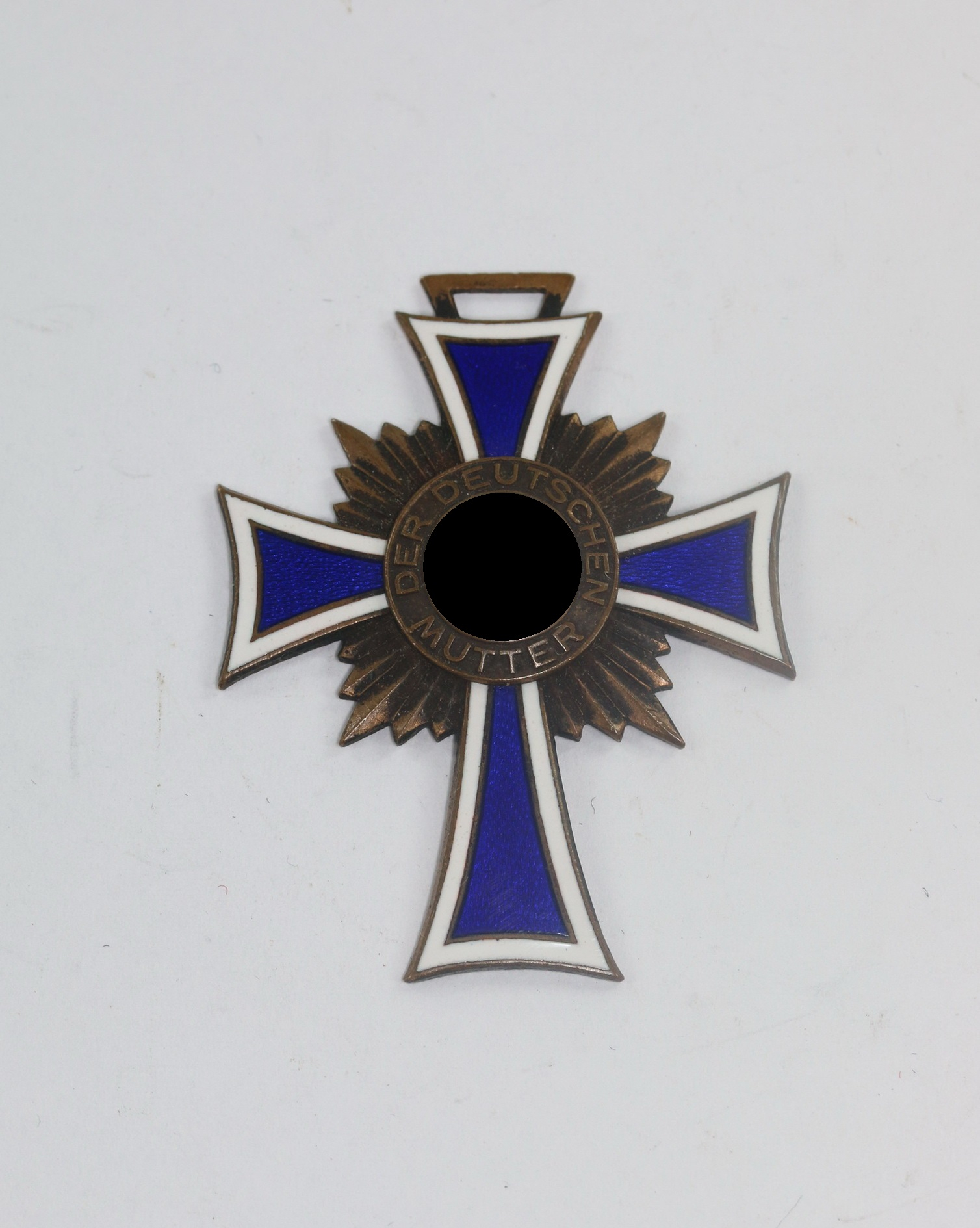 mutterkreuz_in_bronze_1__22 Mutterkreuz in Bronze – Bild 1