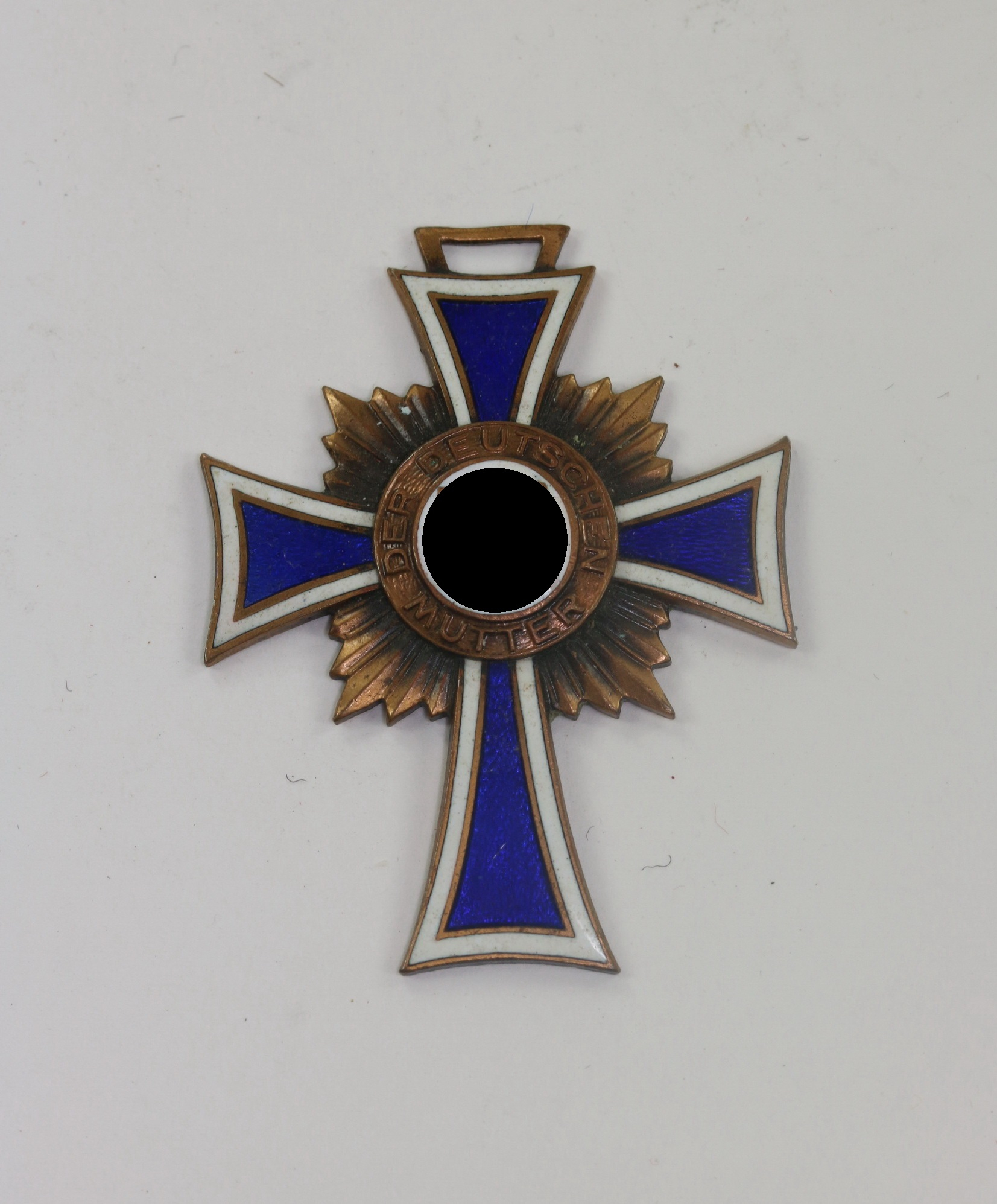 mutterkreuz_in_bronze_der_deutschen_mutter_1__58 Mutterkreuz in Bronze, "Der Deutschen Mutter" – Bild 1