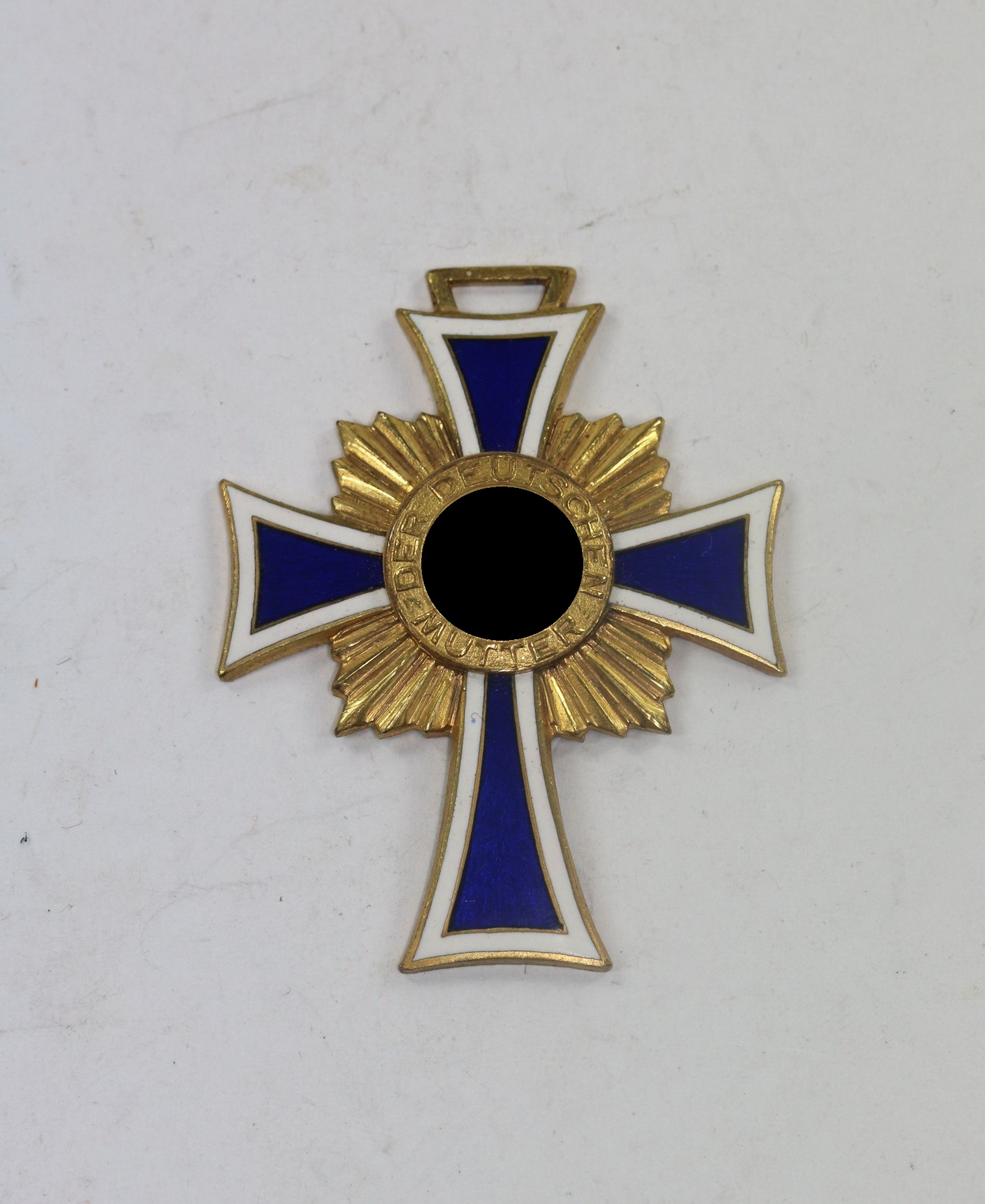 mutterkreuz_in_gold_der_deutschen_mutter_1__24 Mutterkreuz in Gold, Der Deutschen Mutter – Bild 1