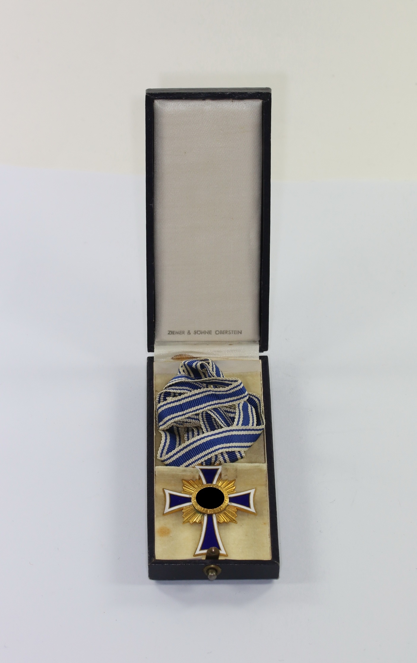 mutterkreuz_in_gold_im_etui_1__1 Mutterkreuz in Gold, im Etui, Ziemer & Söhne – Bild 1