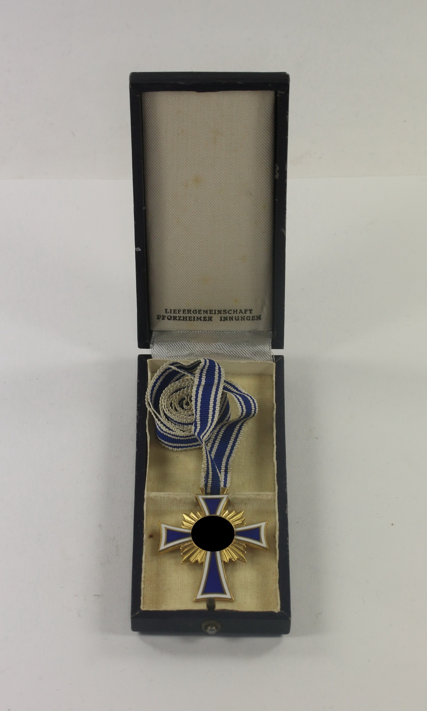 Mutterkreuz in Gold, im Etui Liefergemeinschaft Pforzheimer Innungen – Bild 1