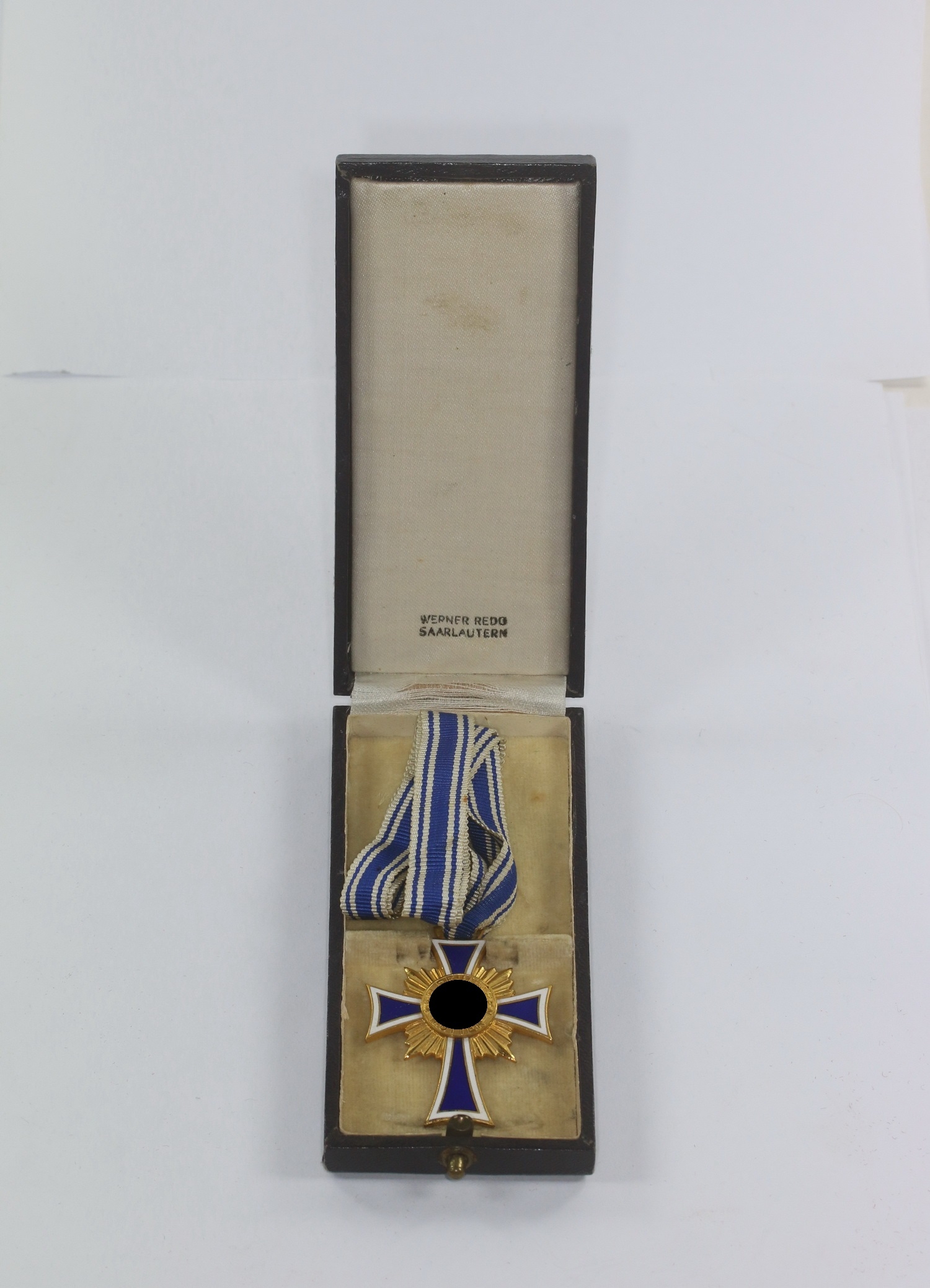  Mutterkreuz in Gold, im Etui, Werner Redo Saarlautern – Bild 1
