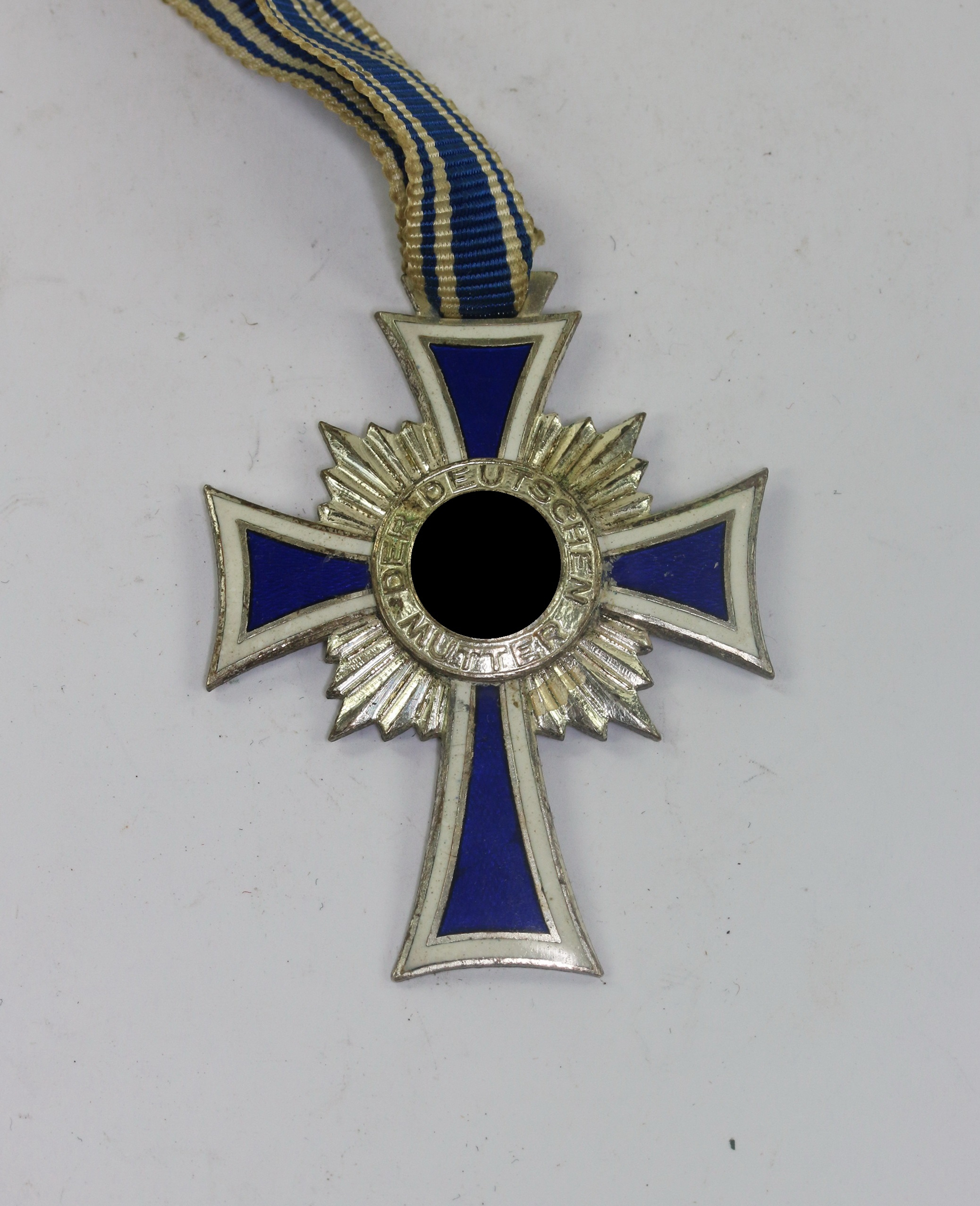 mutterkreuz_in_silber_2 Mutterkreuz in Silber (2. Stufe) – Bild 1