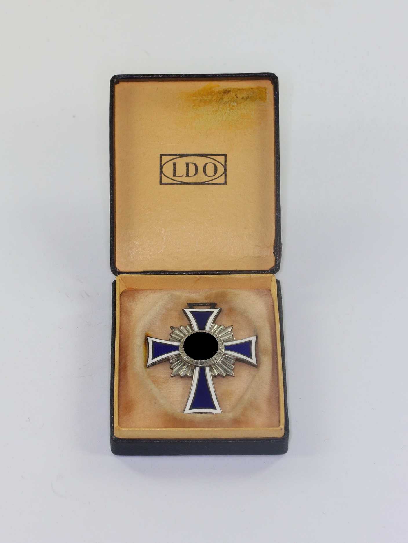 mutterkreuz_in_silber_im_ldo_etui_1__1 Mutterkreuz in Silber, im LDO Etui (!) – Bild 1