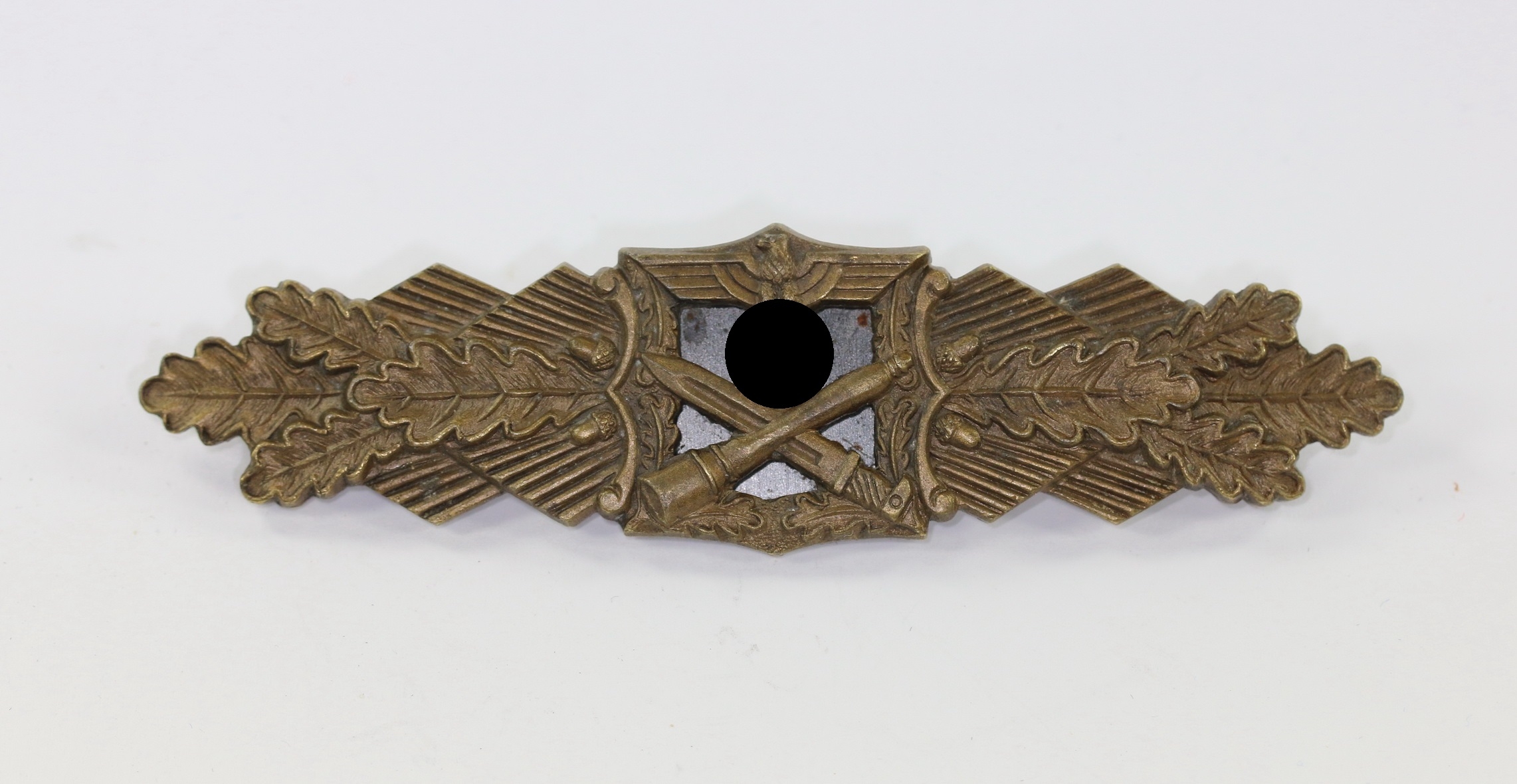 nahkampfspange_bronze_a Nahkampfspange in Bronze, Hst. A.G.M.u.K. – Bild 1