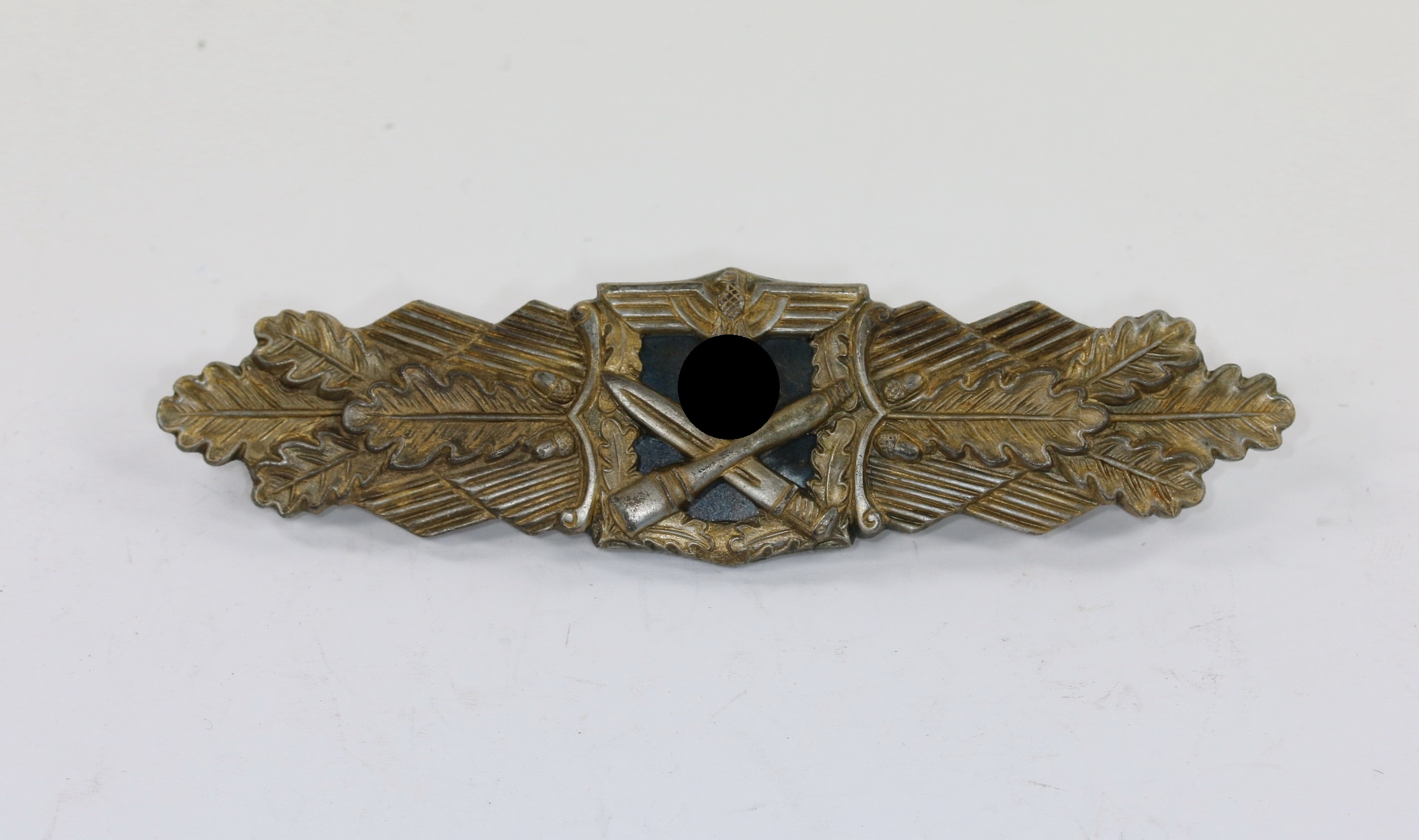 nahkampfspange_in_bronze_deschler_1__1 Nahkampfspange in Bronze, Deschler – Bild 1