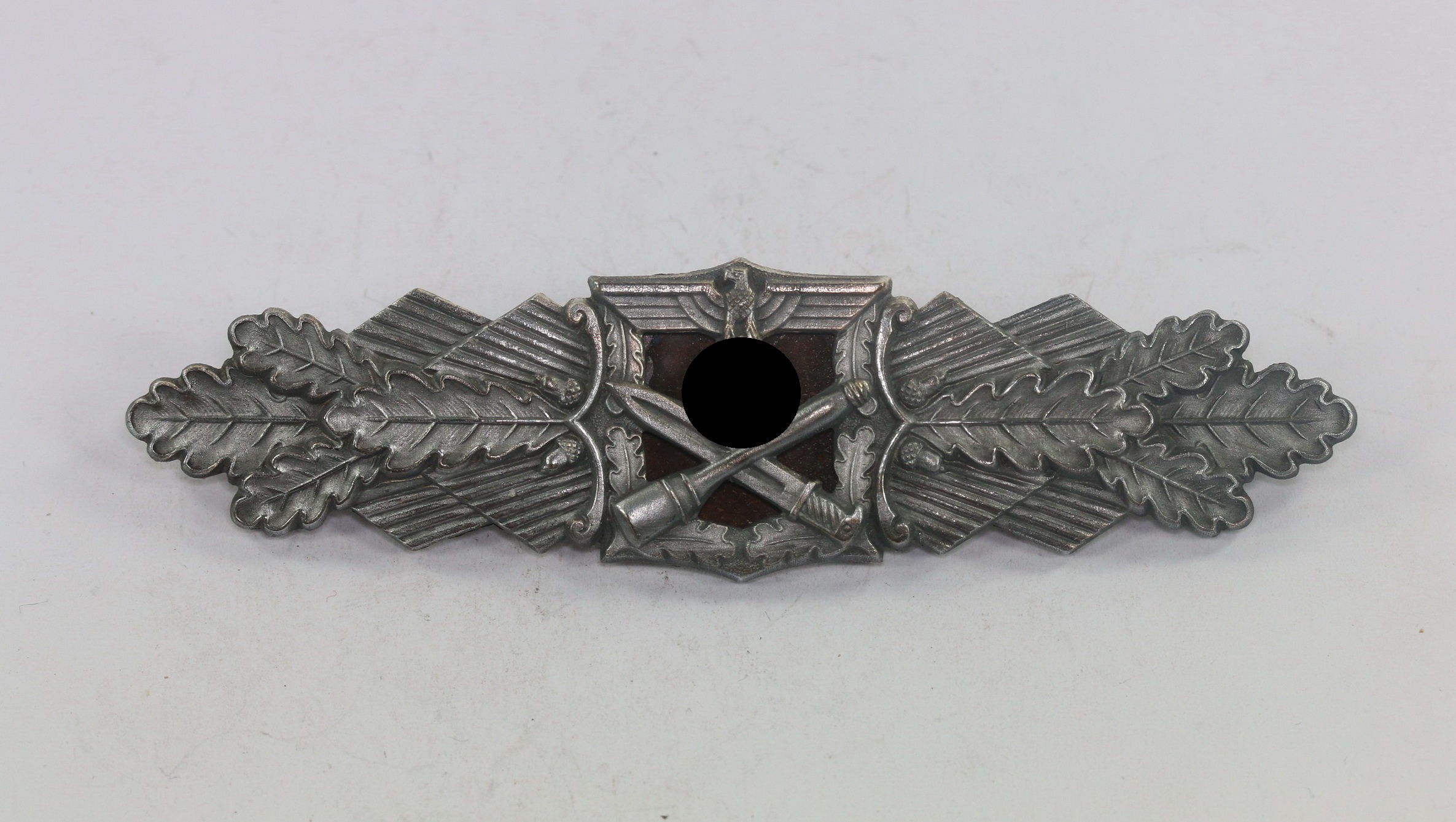 nahkampfspange_in_silber_steinhauer_l_ck_l_denscheid_1__1 Nahkampfspange in Silber, Steinhauer & Lück, Lüdenscheid – Bild 1