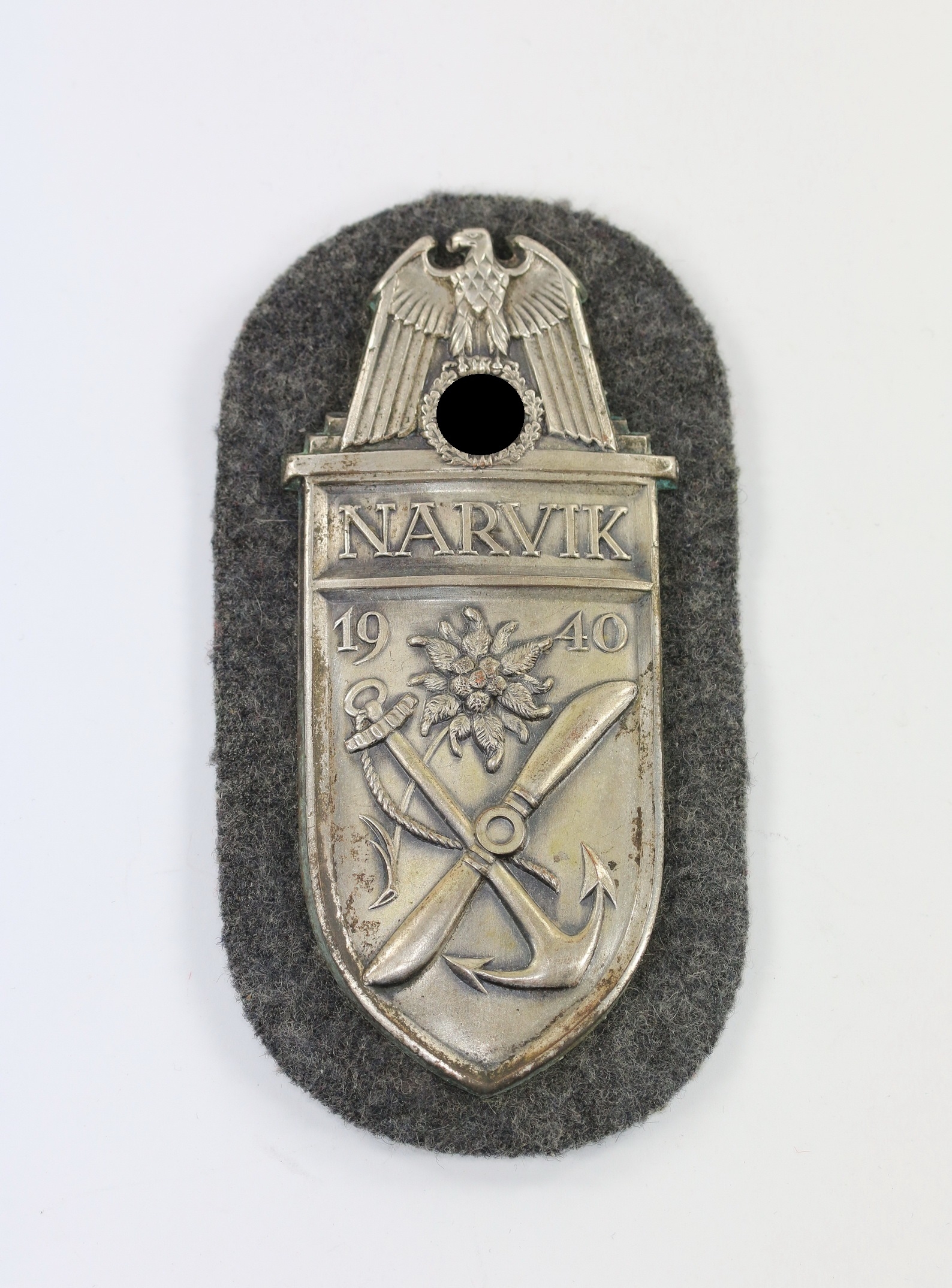 Narvikschild auf Luftwaffenstoff, Cupal (!) Typ 1 (!) – Bild 1