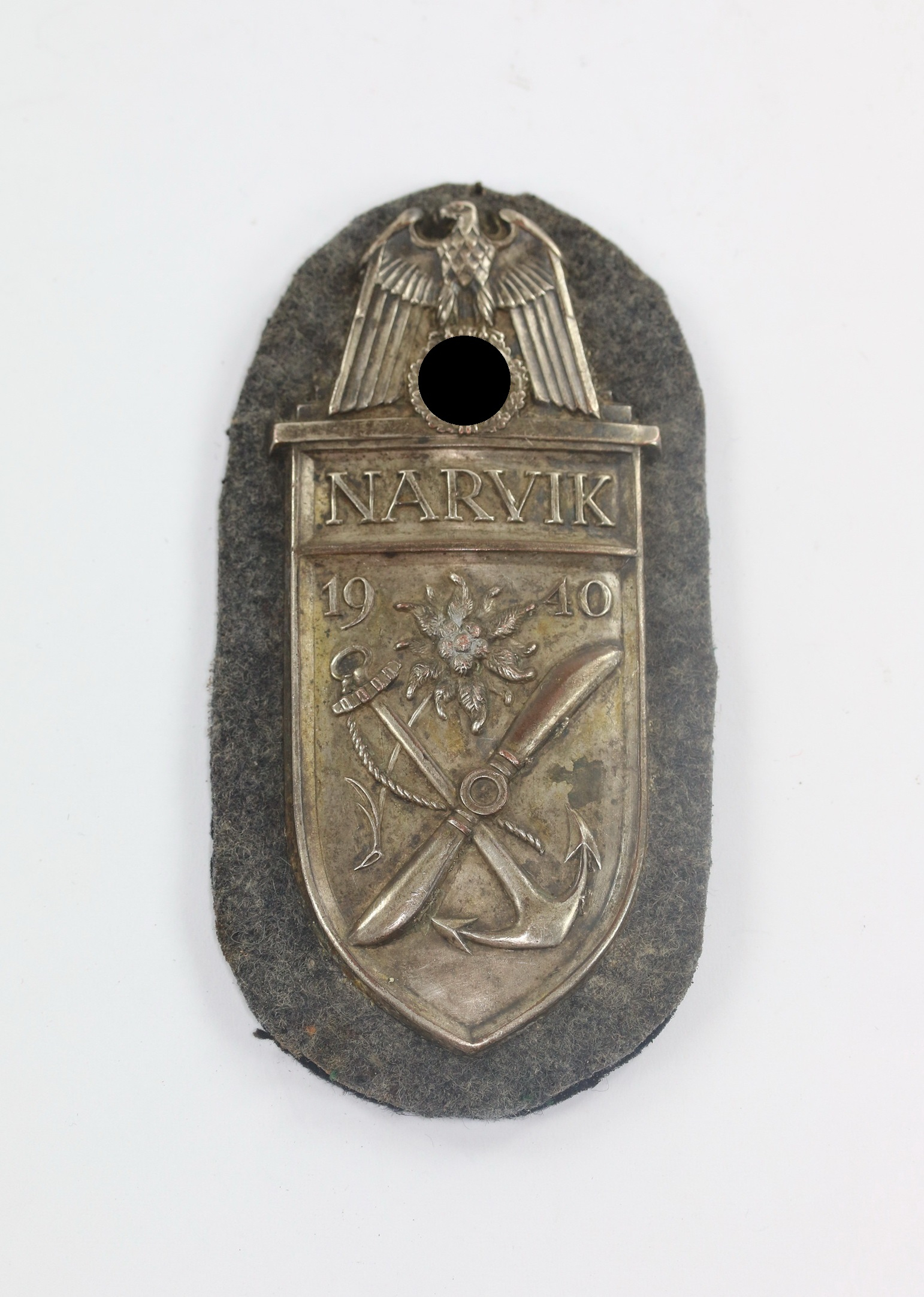 narvikschild_auf_luftwaffenstoff_cupal_typ_1_c Narvikschild auf Luftwaffenstoff, Cupal (!) Typ 1 (!) C.E. Juncker, Berlin – Bild 1