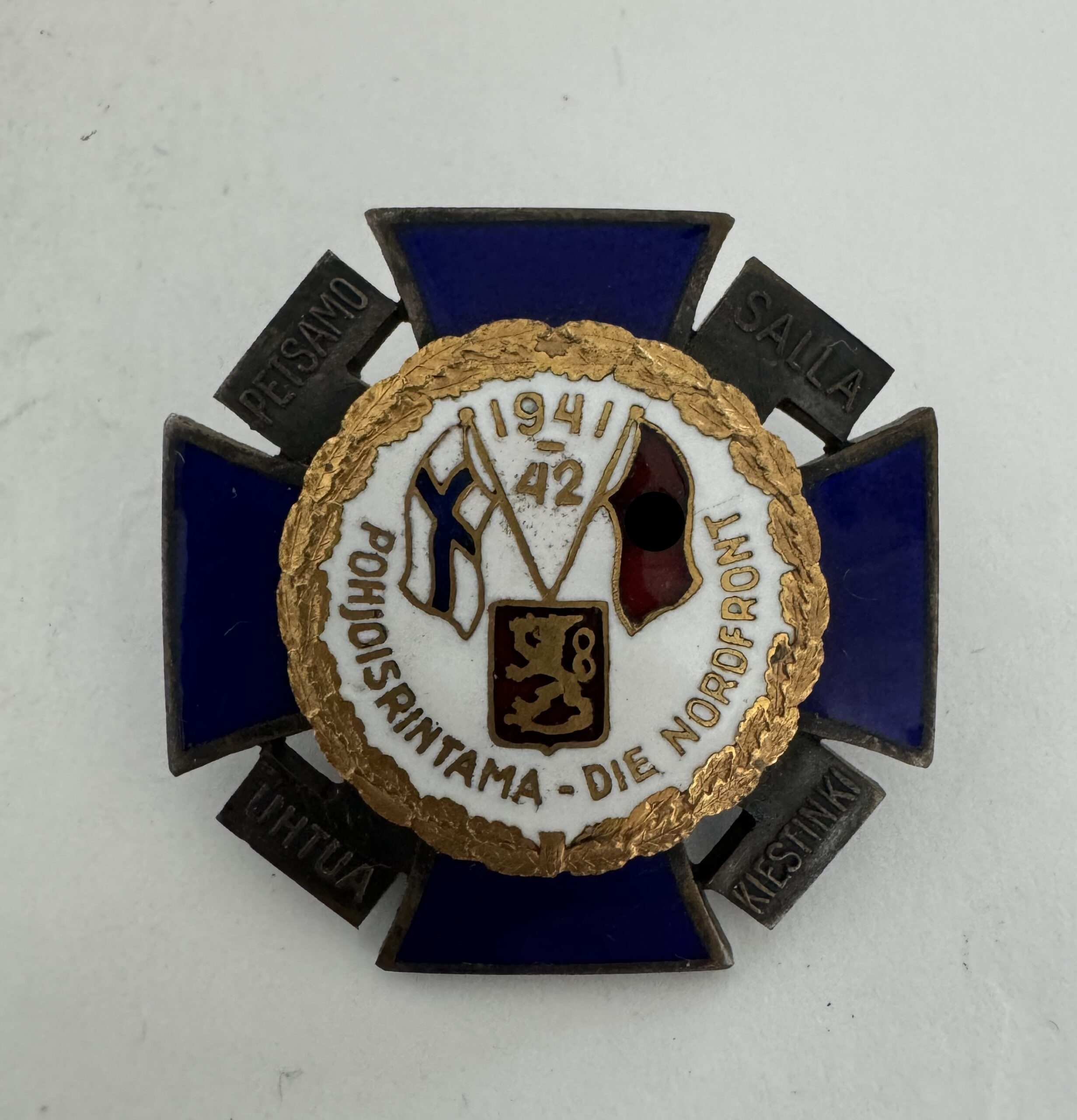 Nordfrontkreuz, 1941 - 42 (weiß), Pohjoisrintama - Die Nortfront - Petsamo - Salls - Uhtua - Kiestinki - Hopeatakomooy – Bild 1