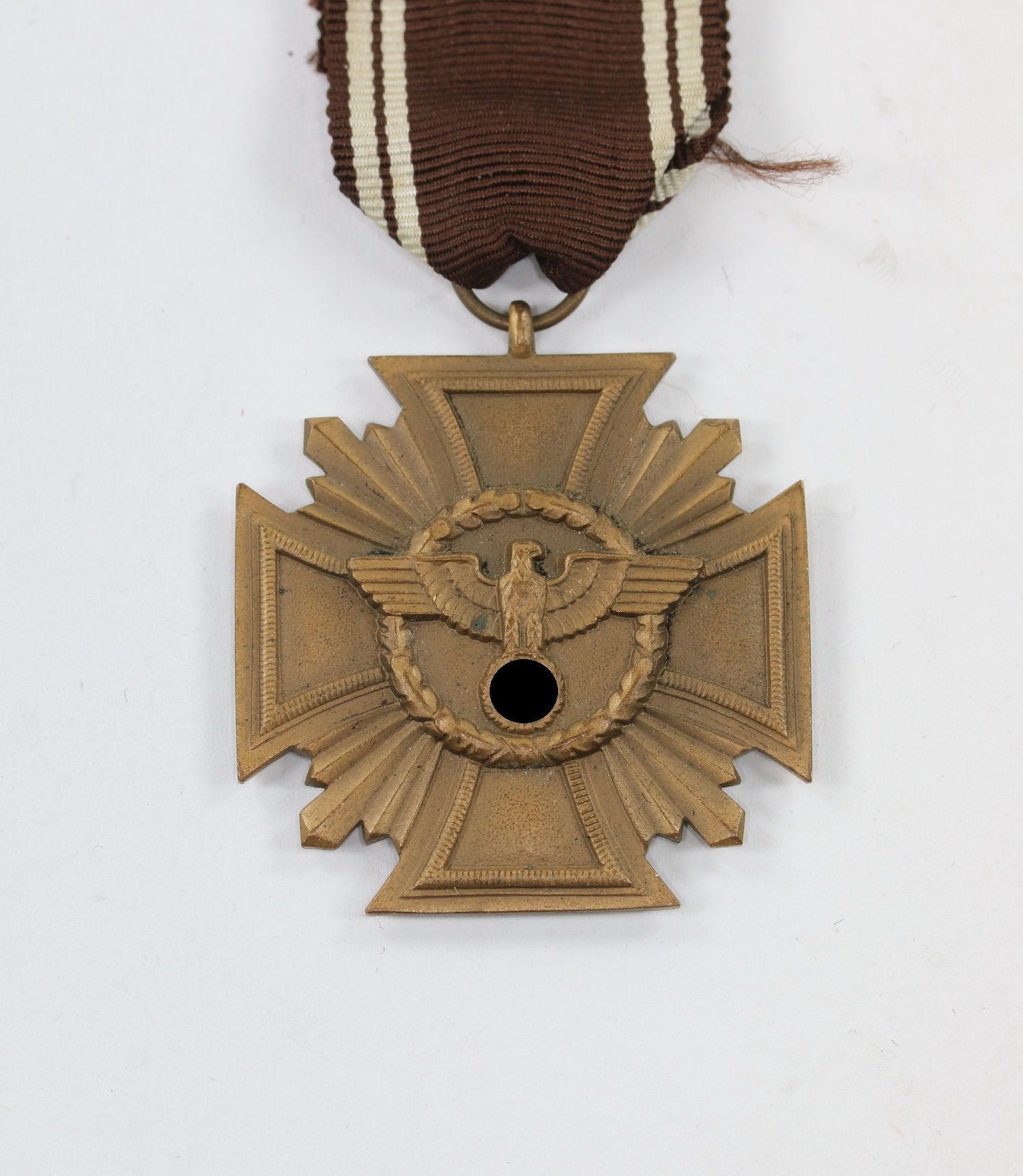  NSDAP Dienstauszeichnung in Bronze, flach, Buntmetall - Treue für Führer und Volk – Bild 1