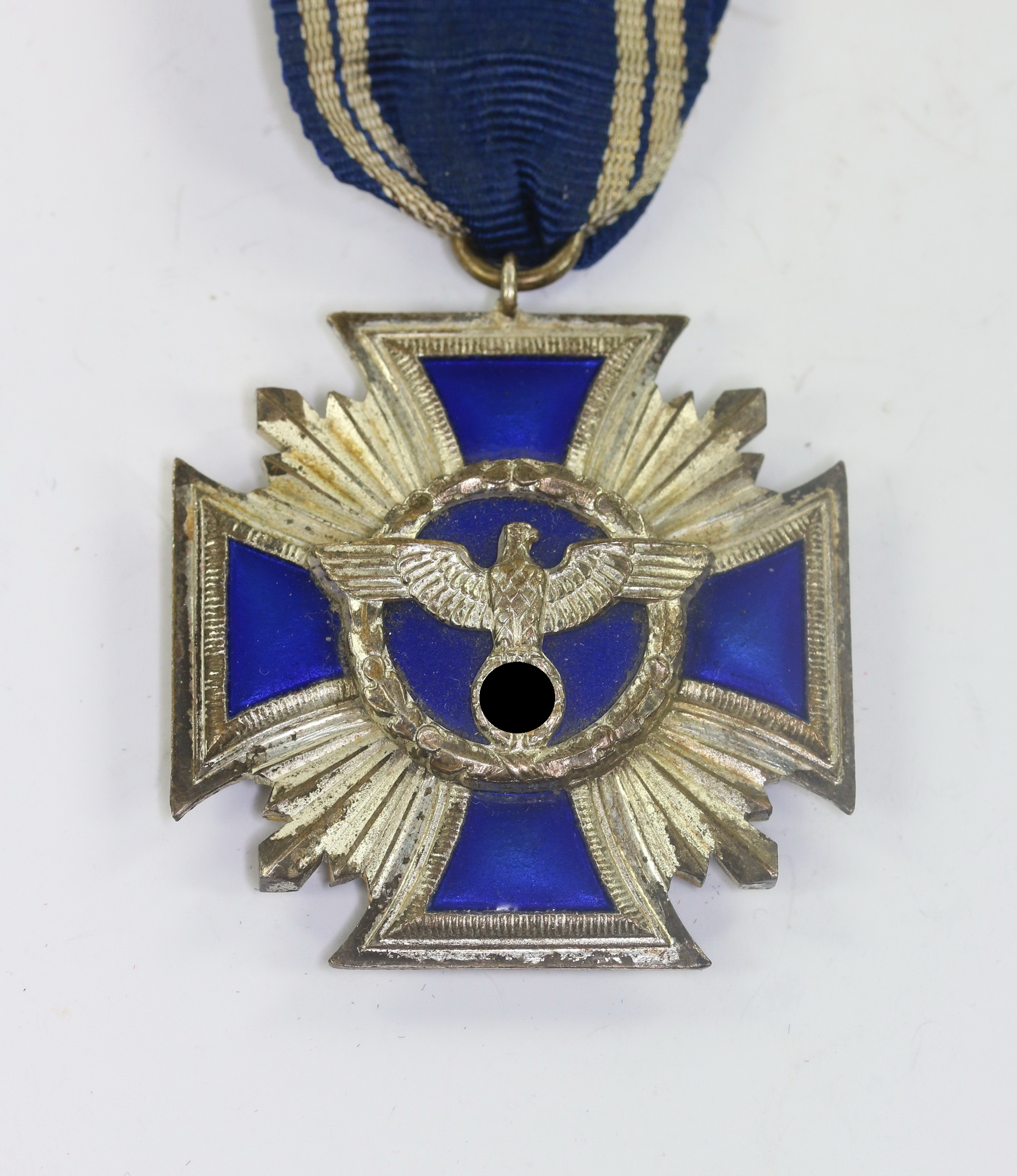 nsdap_dienstauszeichnung_in_silber_massiv__treue_f_r_f_hrer_und_volk_1__1 NSDAP Dienstauszeichnung in Silber (Massiv) - Treue für Führer und Volk – Bild 1