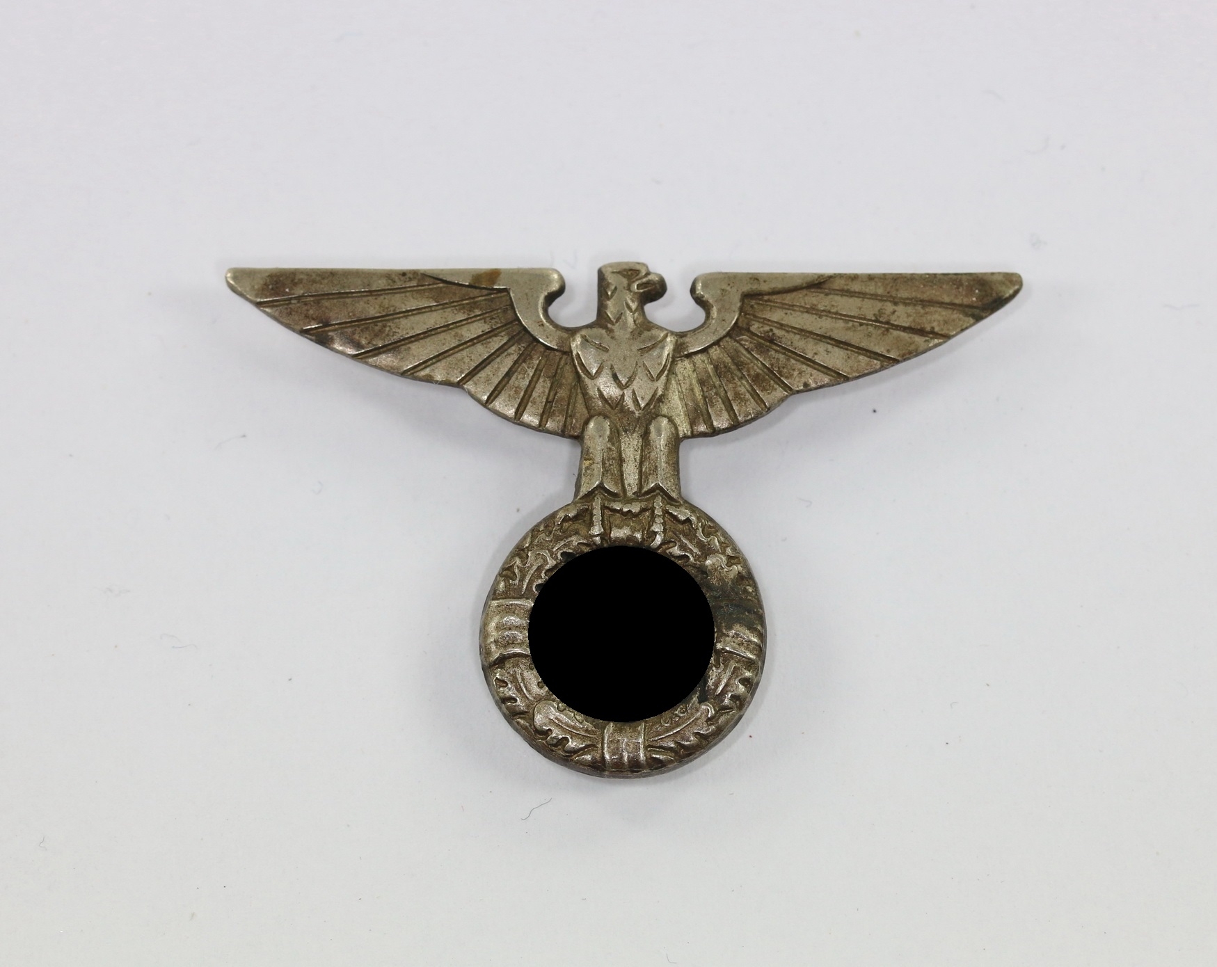 NSDAP, Mützenadler für Pöitische Leiter, 1. Form. Hst. RZM M1/17 – Bild 1
