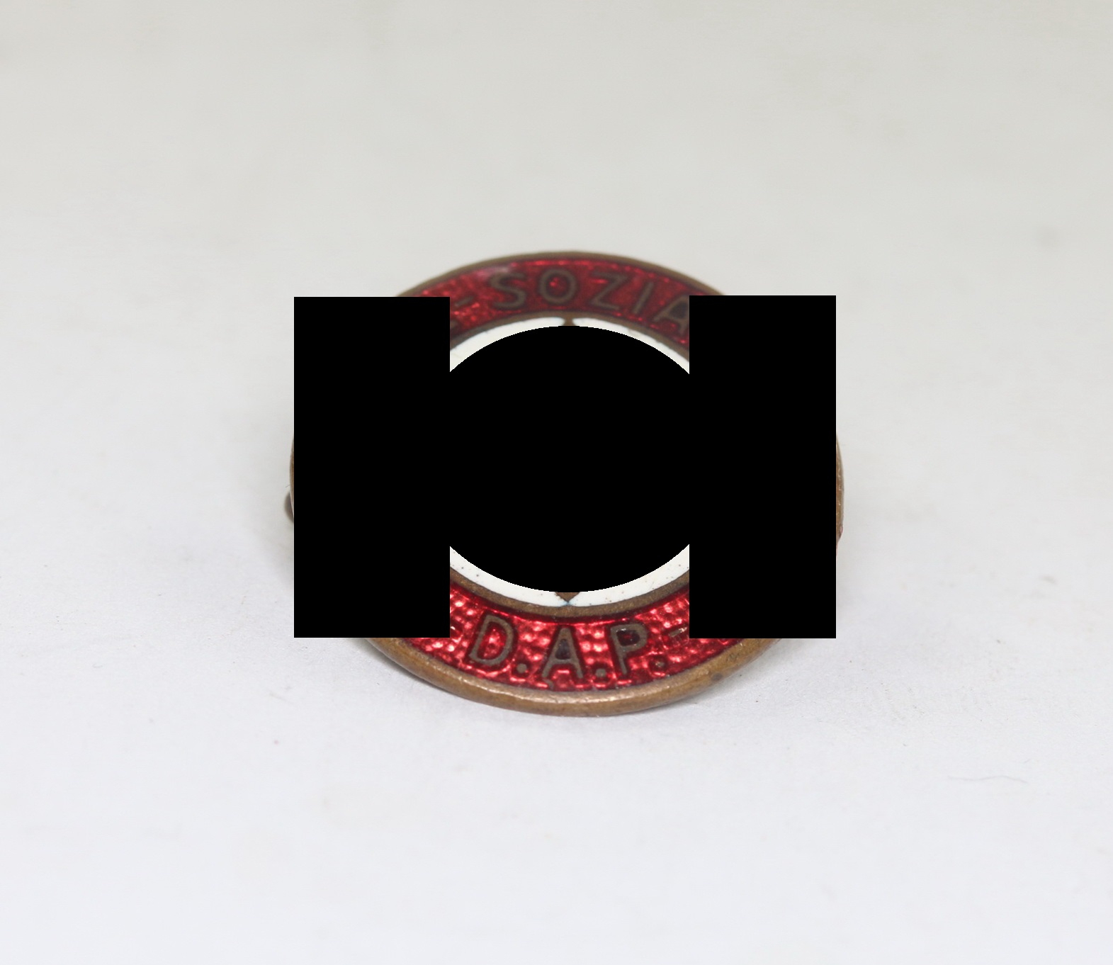 nsdap_parteiabzeichen_18_mm_variante_ges NSDAP Parteiabzeichen 18 mm Variante (!), Ges. Gech. – Bild 1