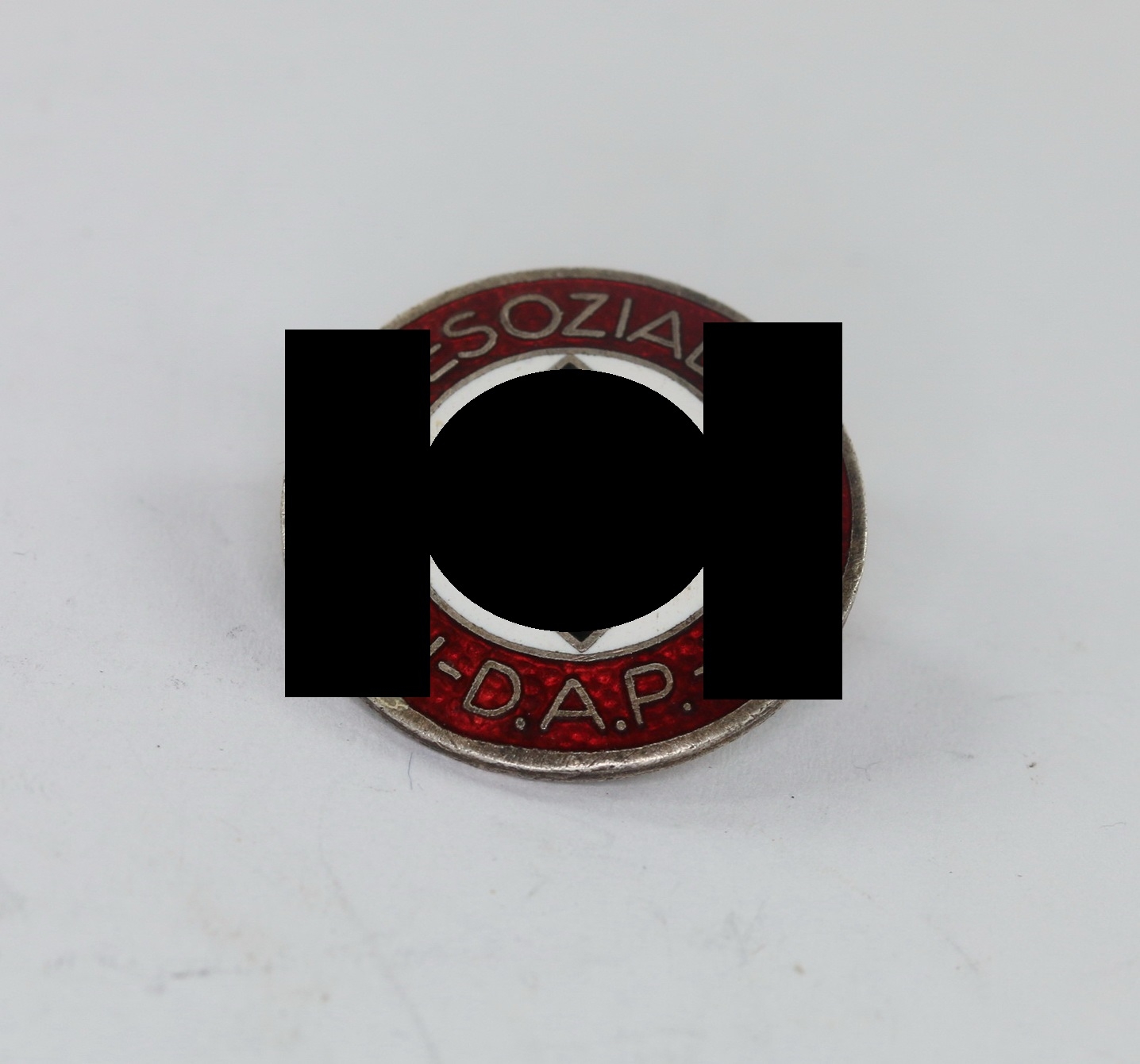 nsdap_parteiabzeichen_eisen_hst NSDAP Parteiabzeichen, Eisen (!), Hst. RZM M1/93 Gotllieb Friedrick Keck & Sohn, Pforzheim – Bild 1