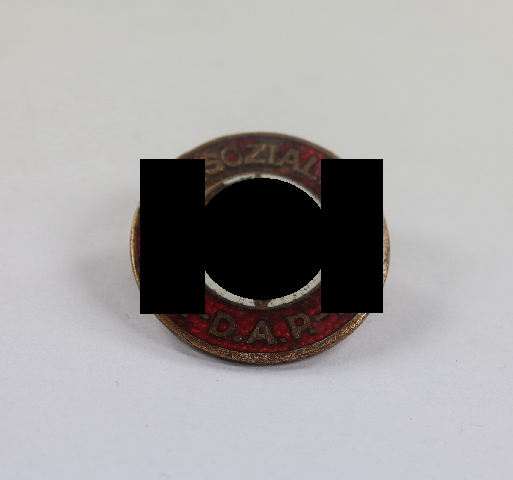  NSDAP Parteiabzeichen, Hst. RZM 15 (Ferdinand Hoffstätter, Bonn) – Bild 1