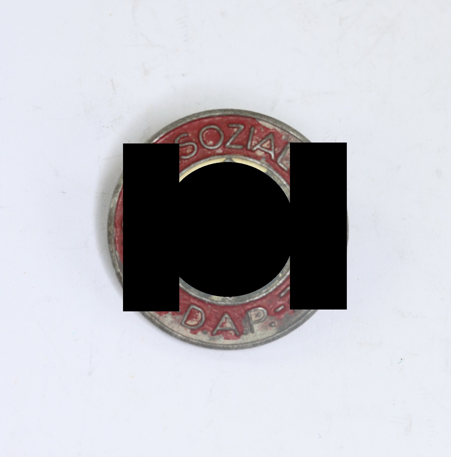 NSDAP Parteiabzeichen, Hst. RZM M1/148 (Heinrich Ulbrichts Witwe, Wien) – Bild 1