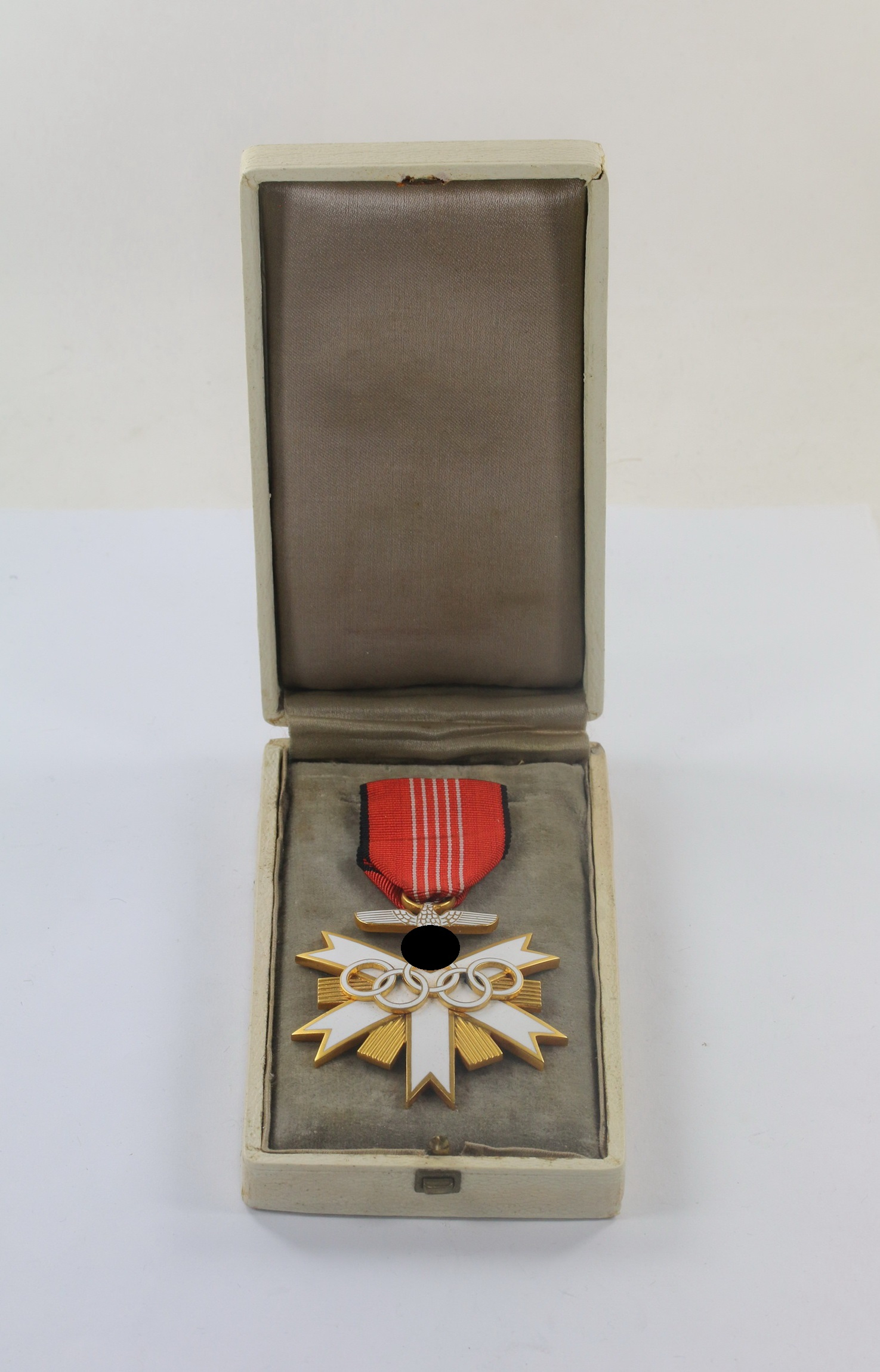 Olympia Ehrenzeichen 2. Klasse 1936, im Etui (Olympiade Berlin 1936) – Bild 1