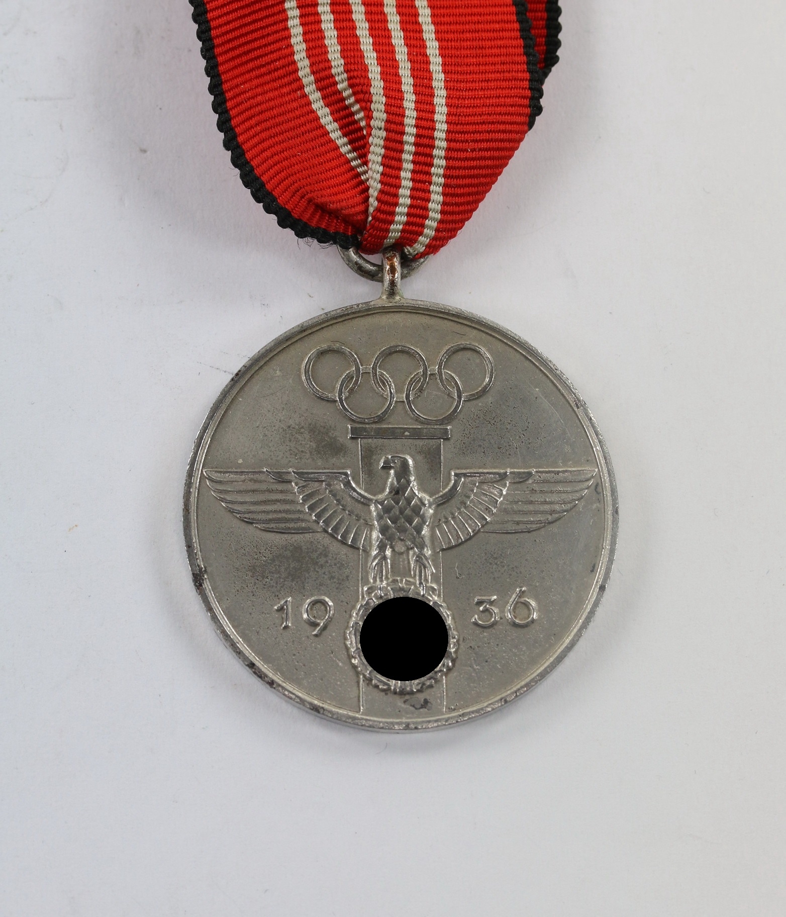 Olympia-Erinnerungsmedaille - In Anerkennung seiner verdienstvollen Mitarbeit bei den Olympischen Spielen 1936 – Bild 1