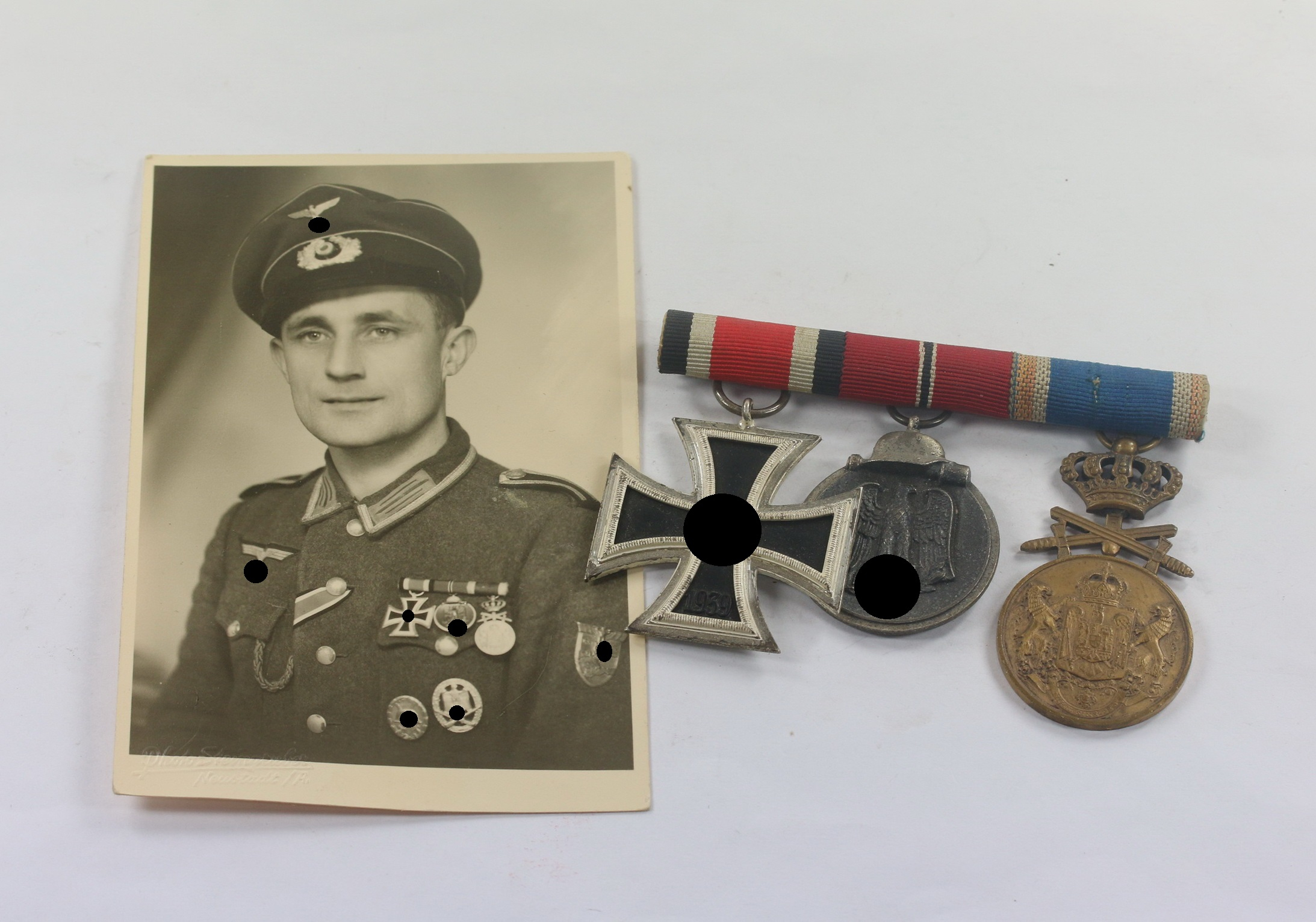 ordenschnalle_3x_tr_gerfoto_1__1 Ordenschnalle 3X + Trägerfoto – Bild 1