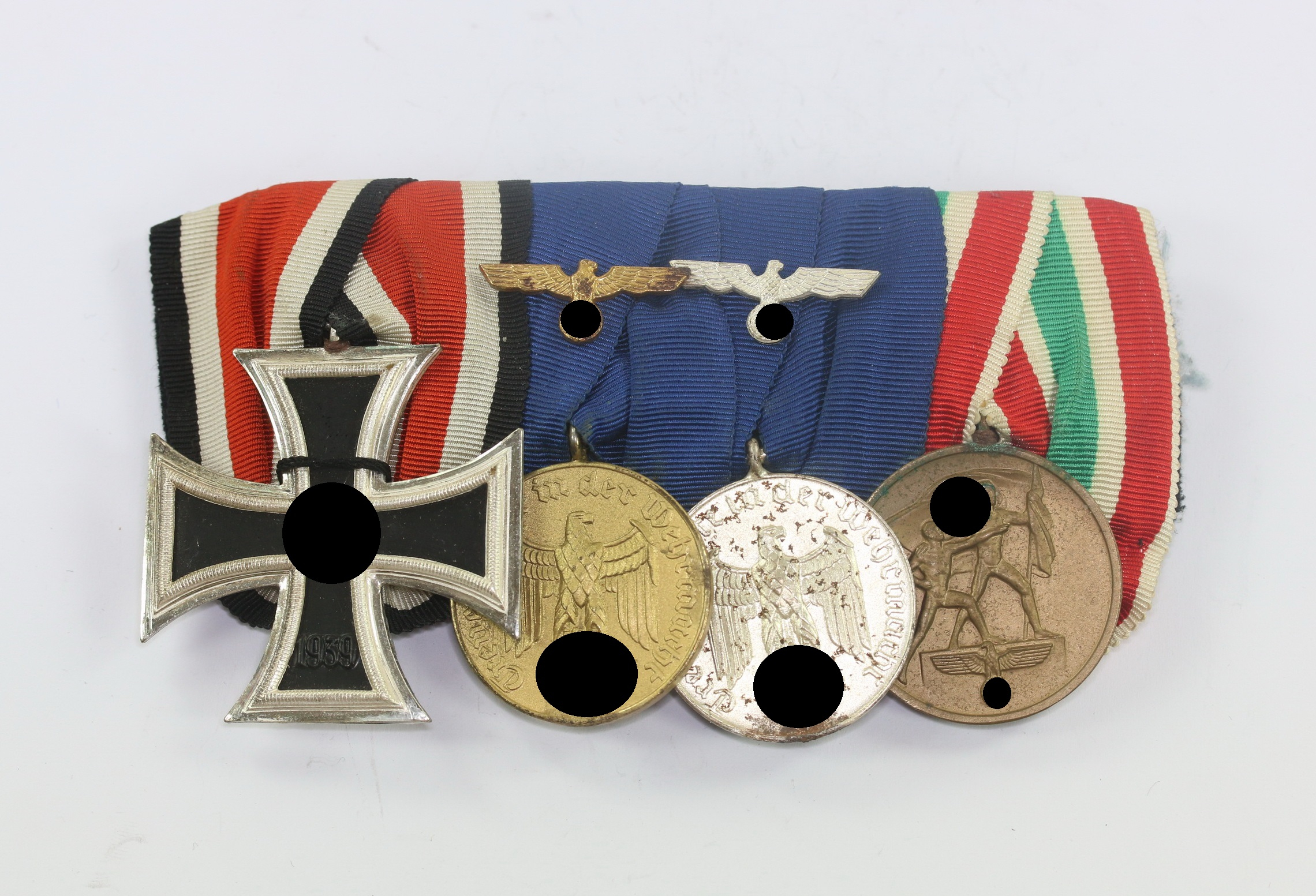 ordensschnalle_4x_schinkel_ek2_memellandmedaille_1__1 Ordensschnalle 4X, Schinkel EK-2 , Memellandmedaille – Bild 1
