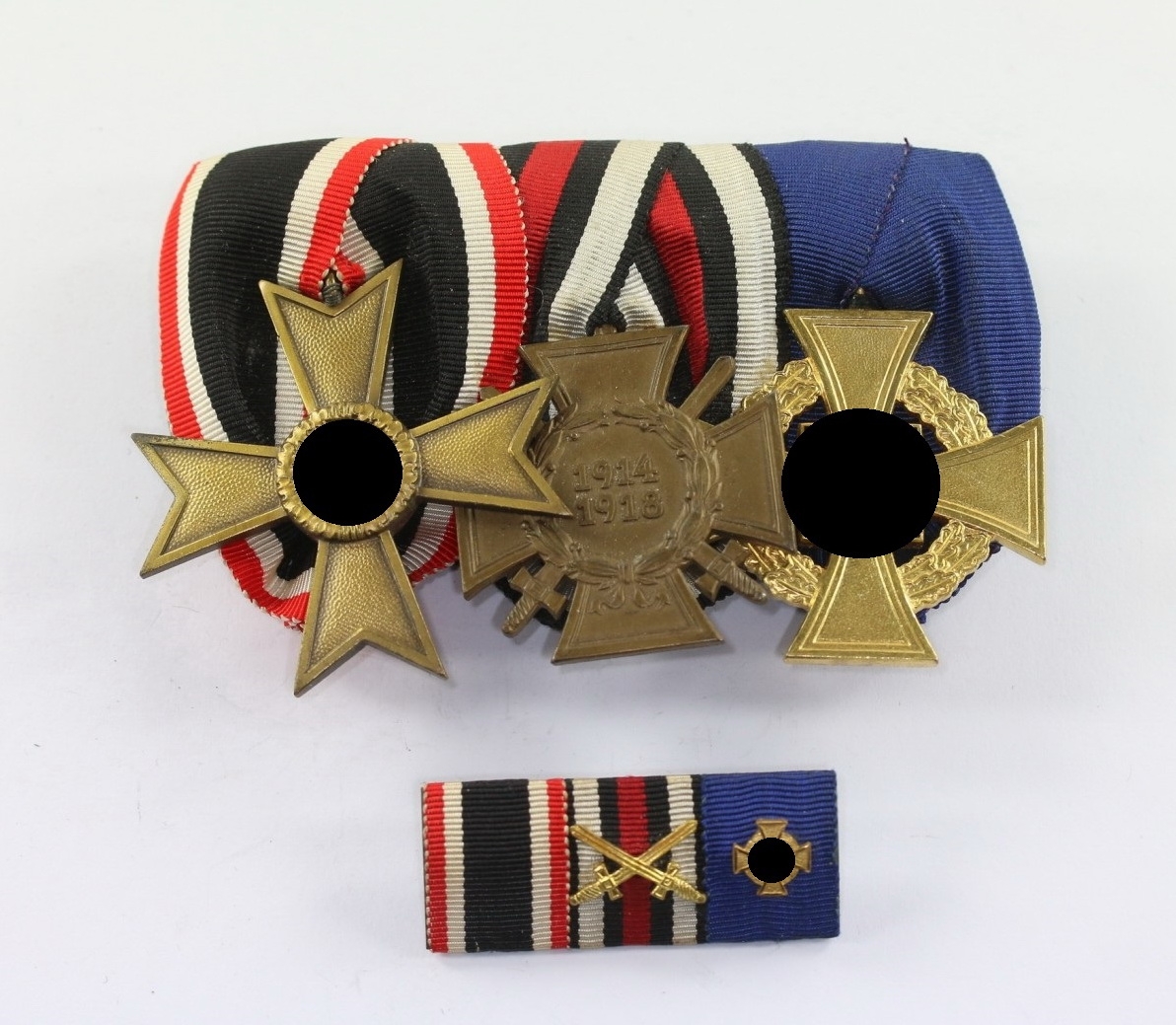 ordensschnalle_ordenssapnge_militariaberlin Ordenschnalle 3X, mit Feldspange – Bild 1