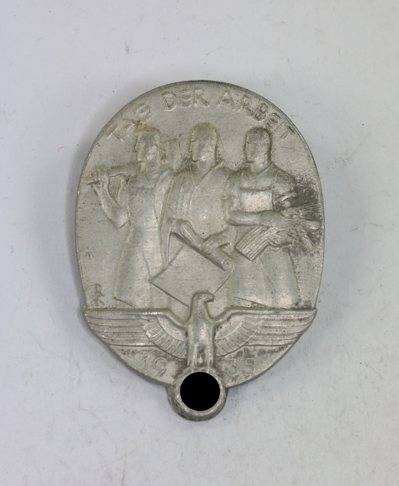 Abzeichen, Tag der Arbeit 1935, Hst. P.W. Heb Lüdenscheid – Bild 1